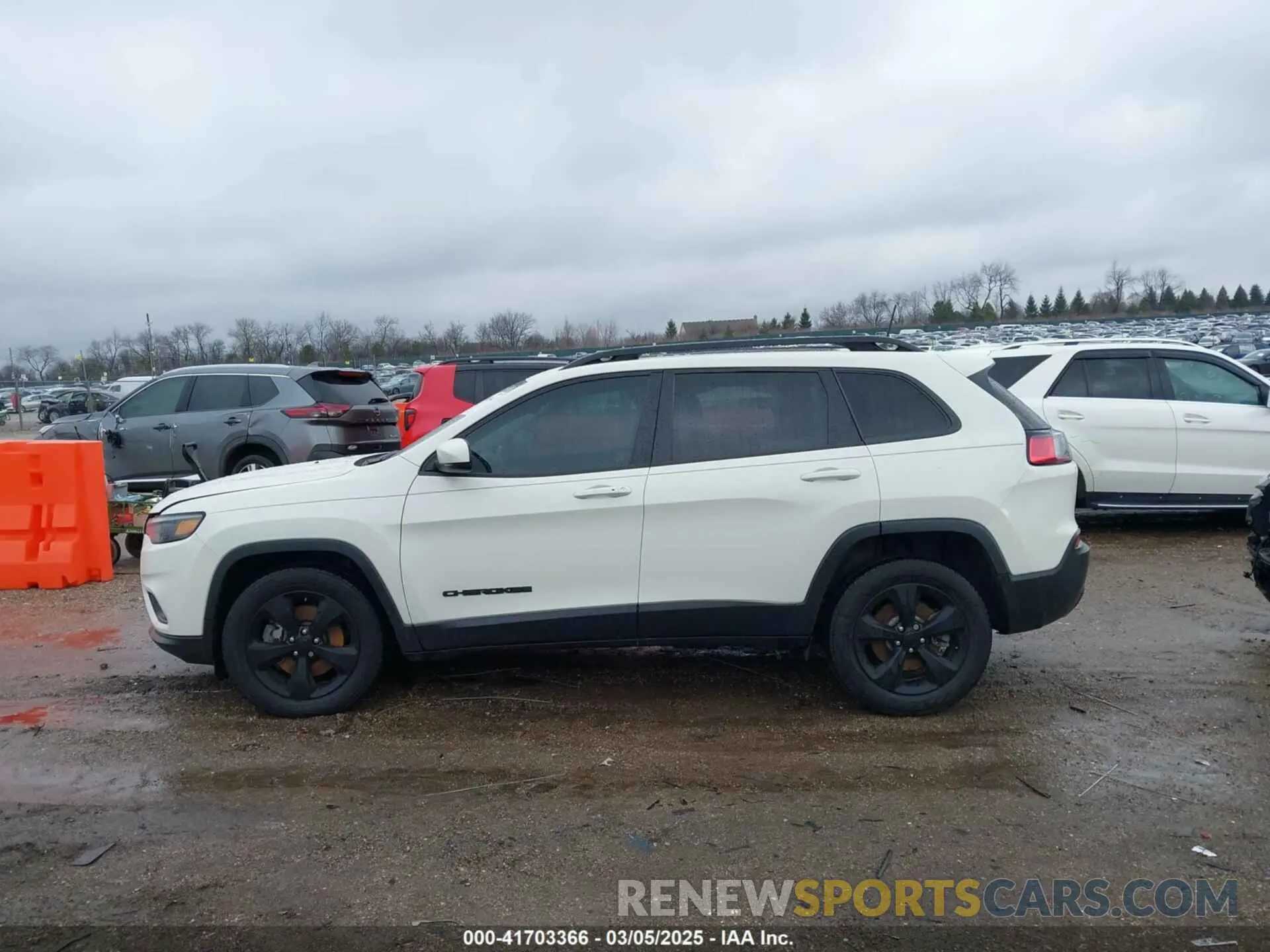 14 fotografías del automóvil dañado 1C4PJMLX9KD476903 JEEP CHEROKEE 2019