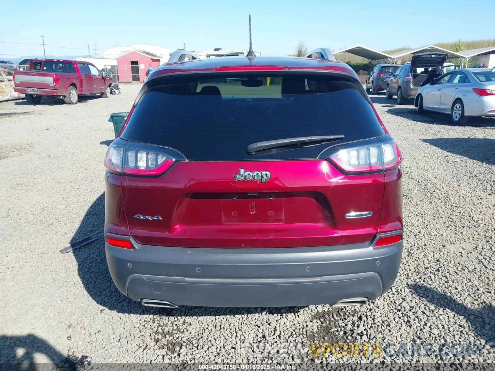 17 fotografías del automóvil dañado 1C4PJMLXXKD223718 JEEP CHEROKEE 2019