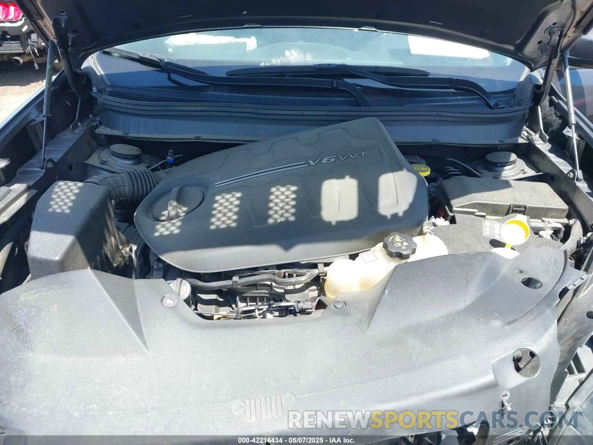 10 fotografías del automóvil dañado 1C4PJMLXXKD471368 JEEP CHEROKEE 2019