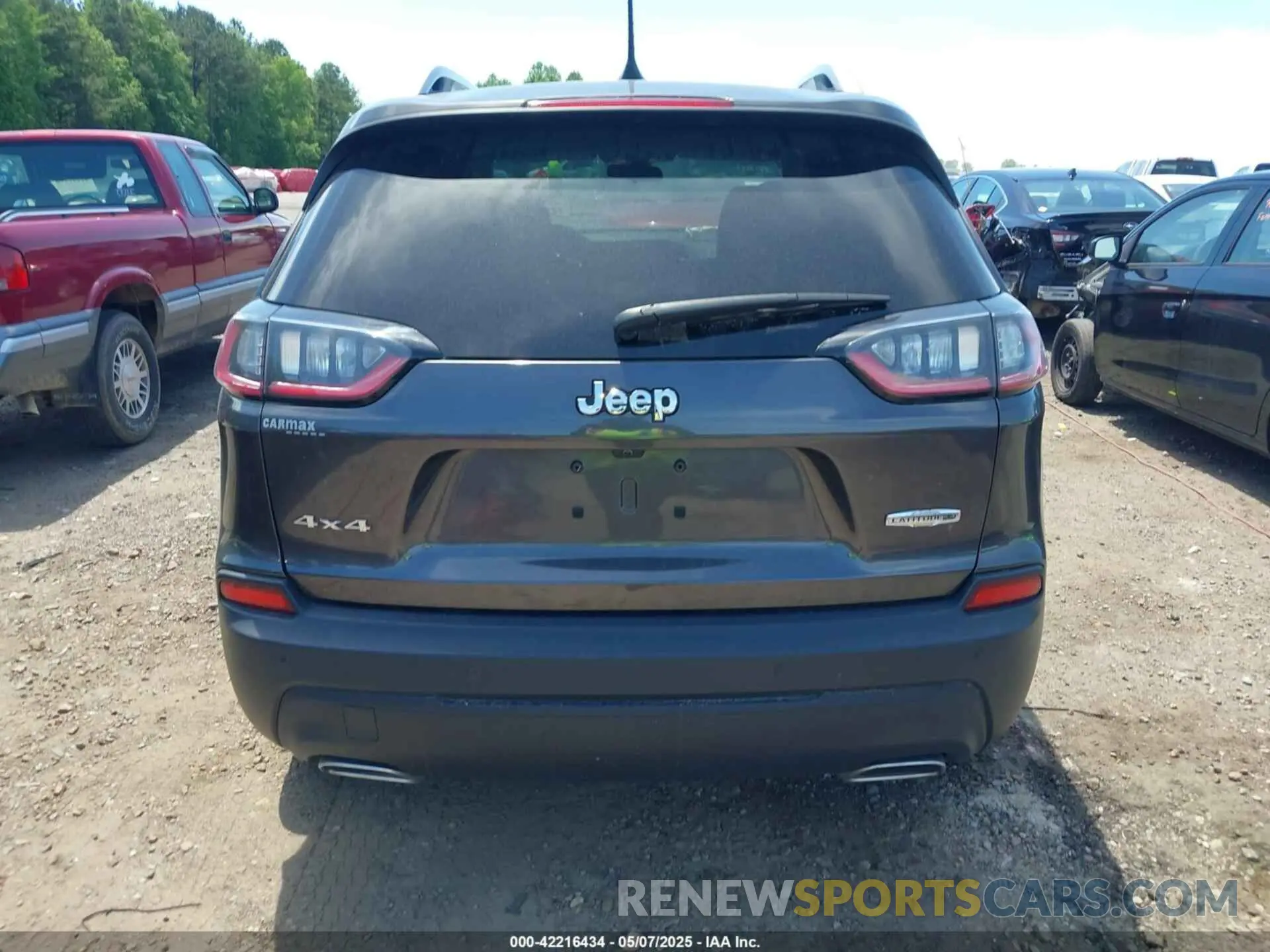 15 fotografías del automóvil dañado 1C4PJMLXXKD471368 JEEP CHEROKEE 2019