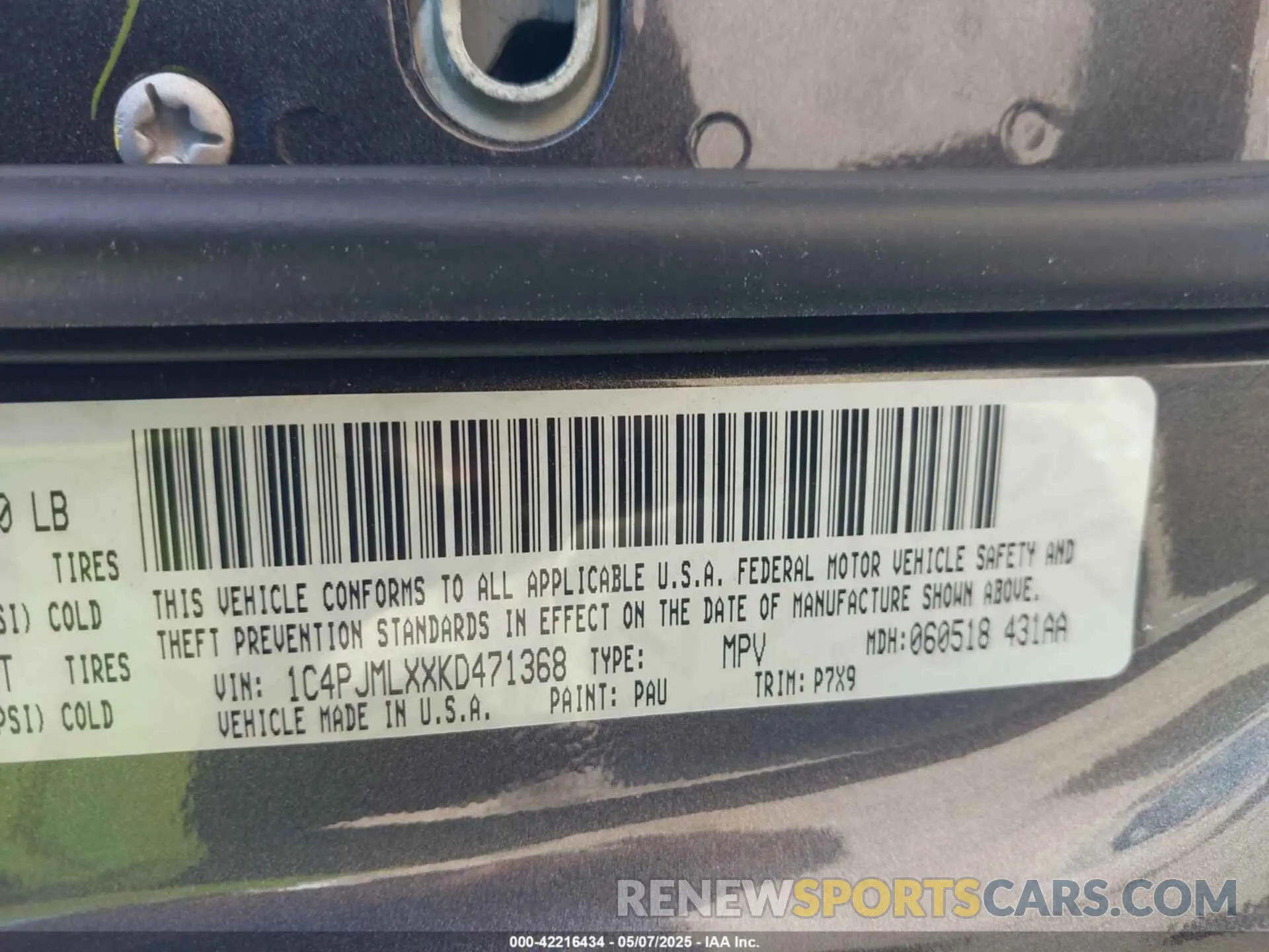 9 fotografías del automóvil dañado 1C4PJMLXXKD471368 JEEP CHEROKEE 2019