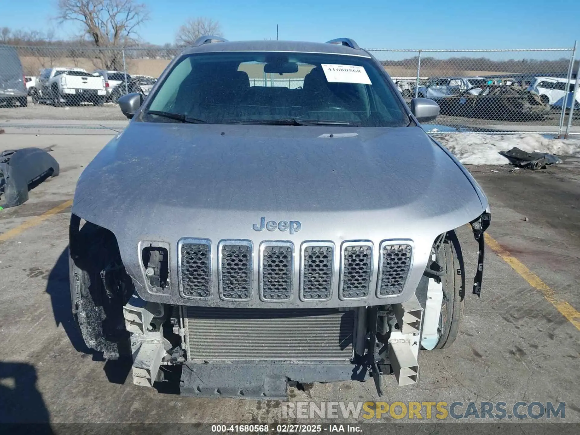 12 fotografías del automóvil dañado 1C4PJLCB0LD536471 JEEP CHEROKEE 2020