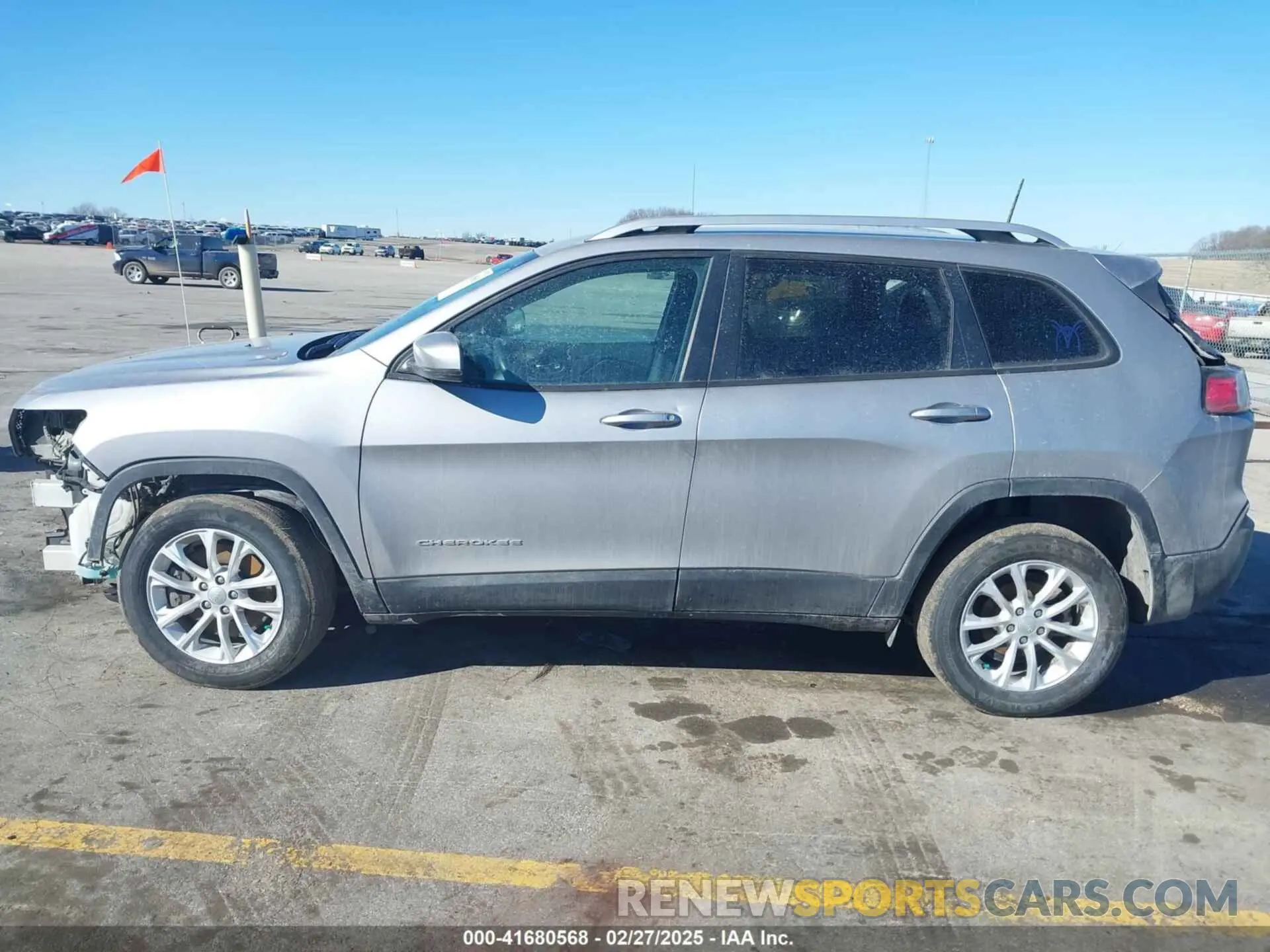 14 fotografías del automóvil dañado 1C4PJLCB0LD536471 JEEP CHEROKEE 2020