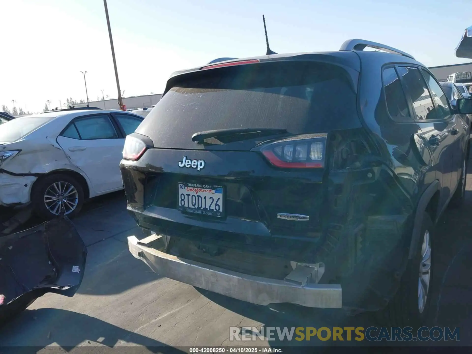 17 fotografías del automóvil dañado 1C4PJLCB0LD542349 JEEP CHEROKEE 2020