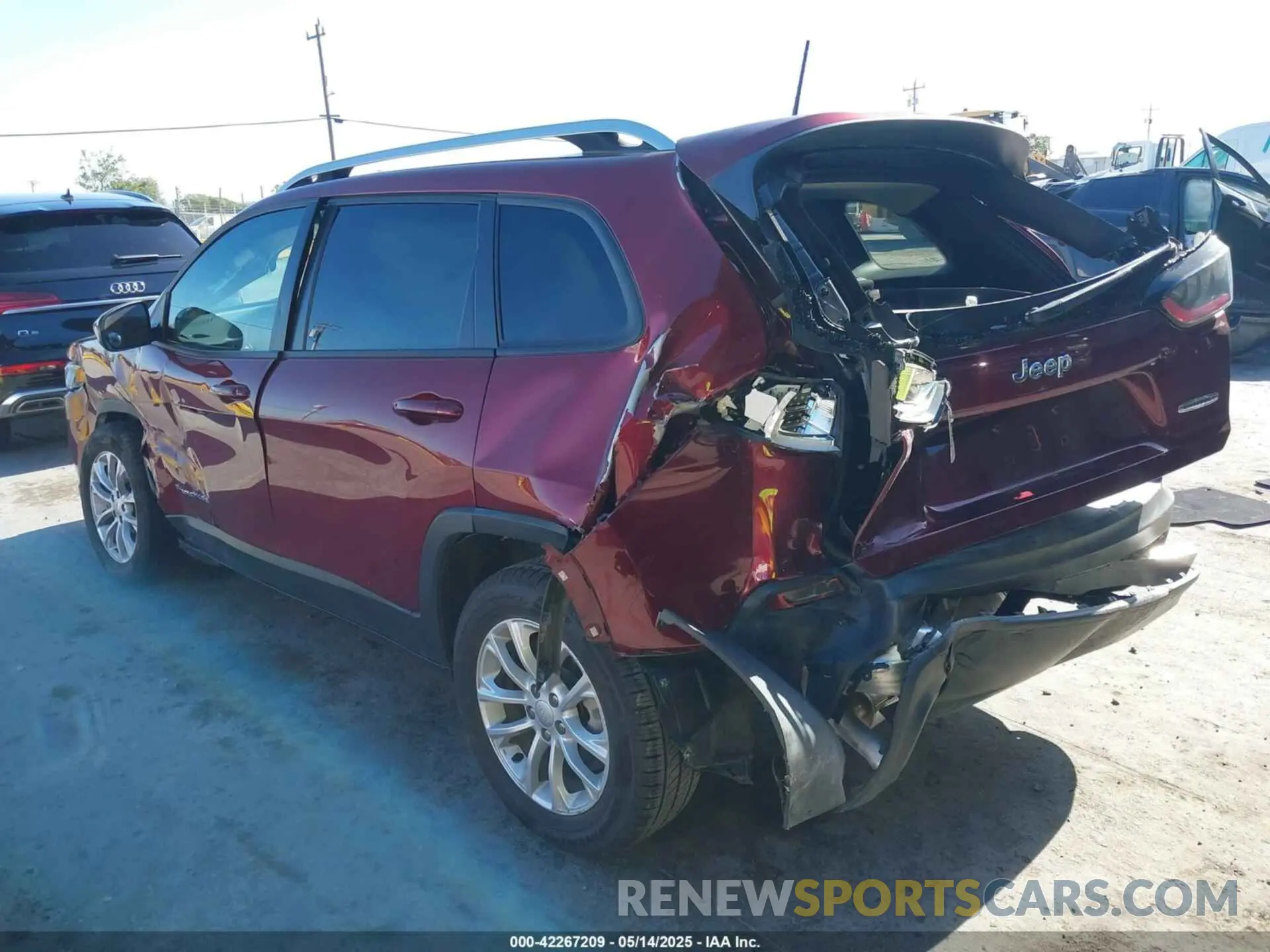 3 fotografías del automóvil dañado 1C4PJLCB4LD648903 JEEP CHEROKEE 2020
