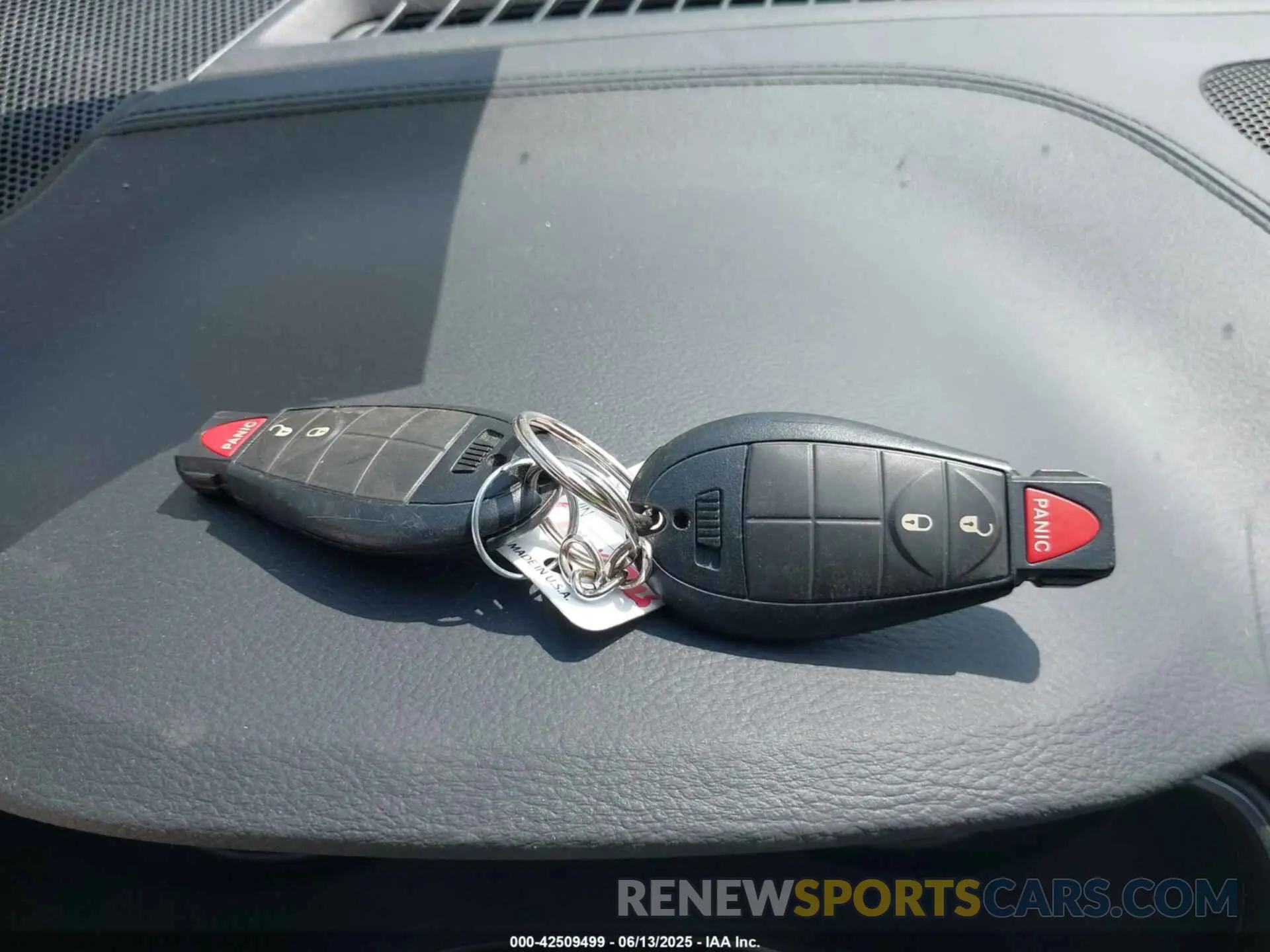 11 fotografías del automóvil dañado 1C4PJLCB5LD581311 JEEP CHEROKEE 2020