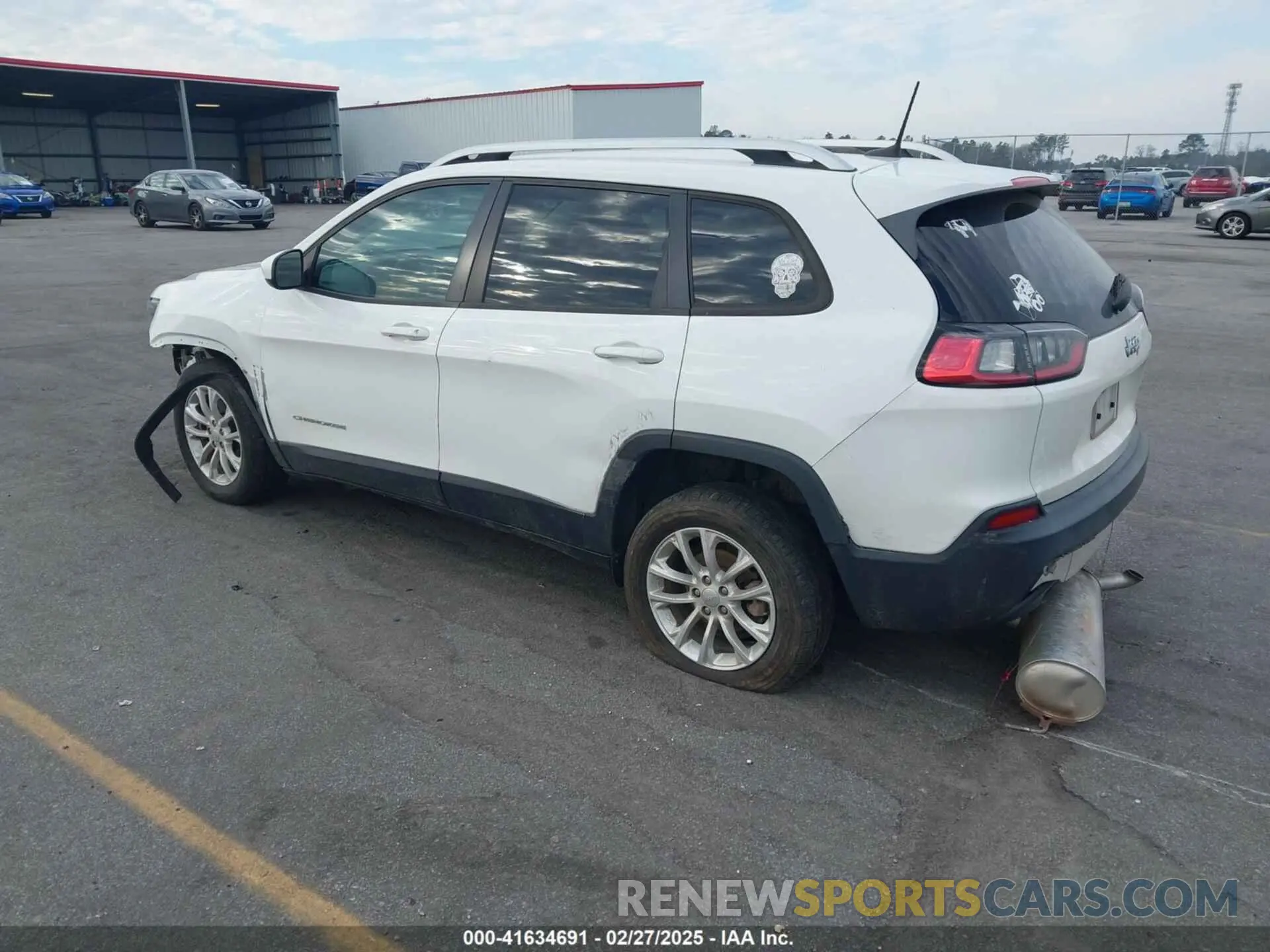 3 fotografías del automóvil dañado 1C4PJLCB5LD618650 JEEP CHEROKEE 2020