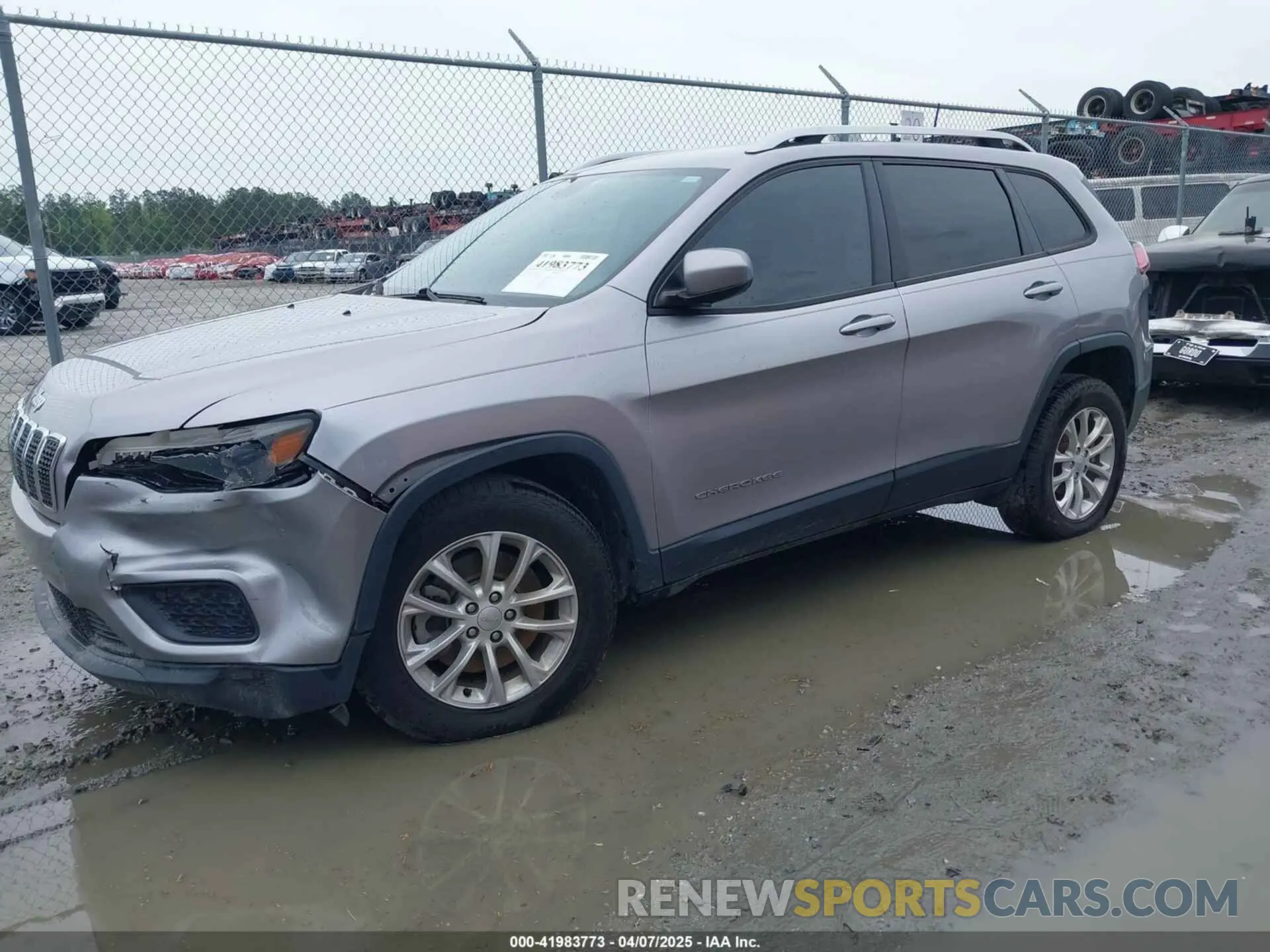 2 fotografías del automóvil dañado 1C4PJLCB6LD582449 JEEP CHEROKEE 2020