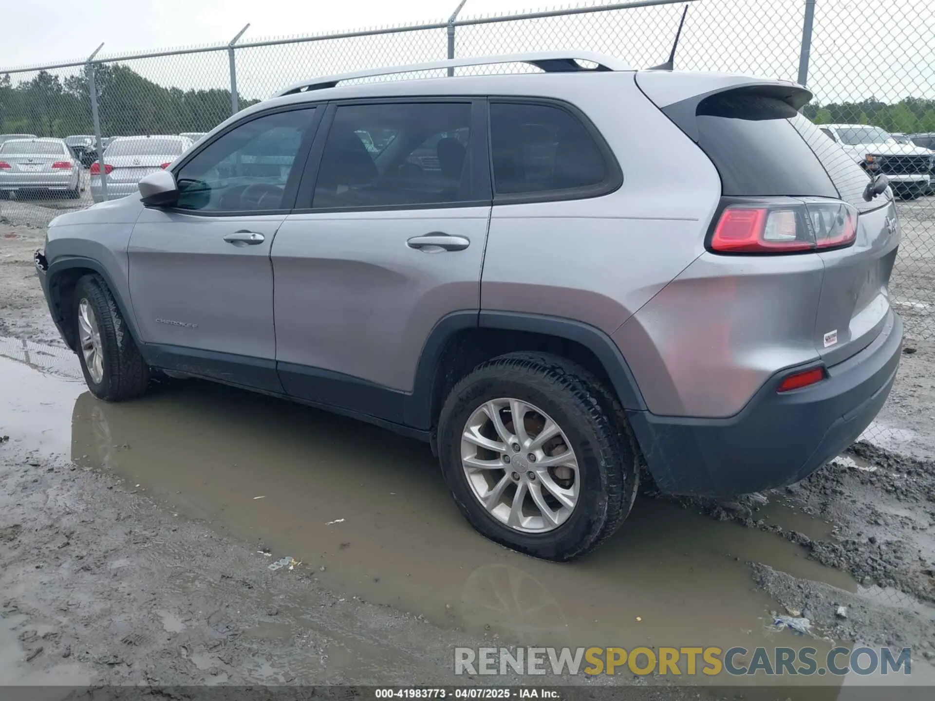 3 fotografías del automóvil dañado 1C4PJLCB6LD582449 JEEP CHEROKEE 2020
