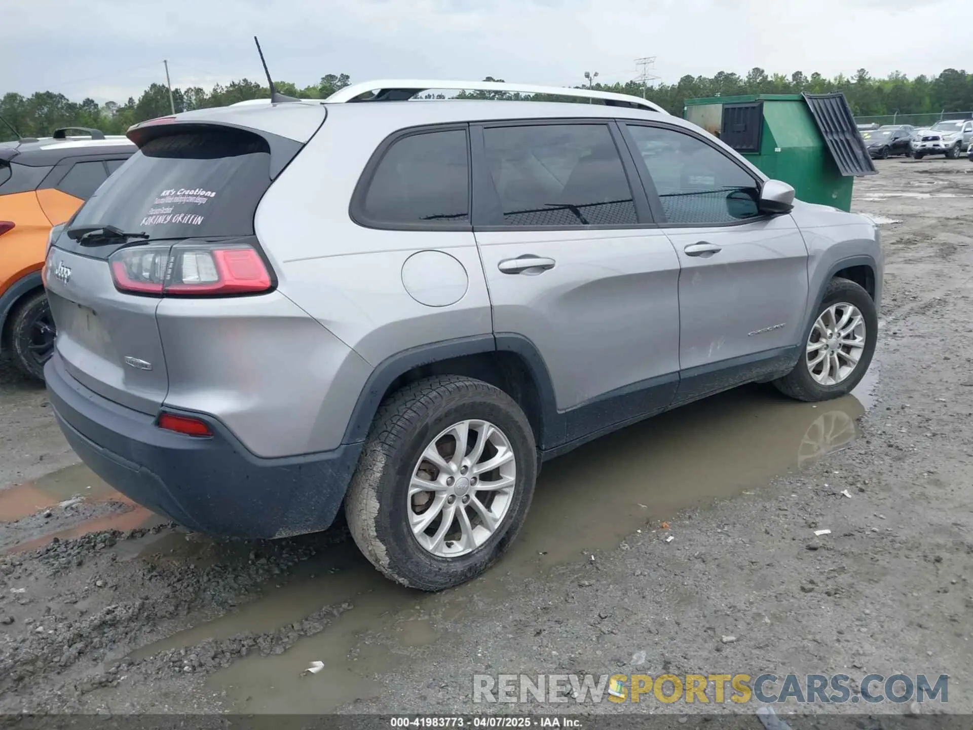 4 fotografías del automóvil dañado 1C4PJLCB6LD582449 JEEP CHEROKEE 2020
