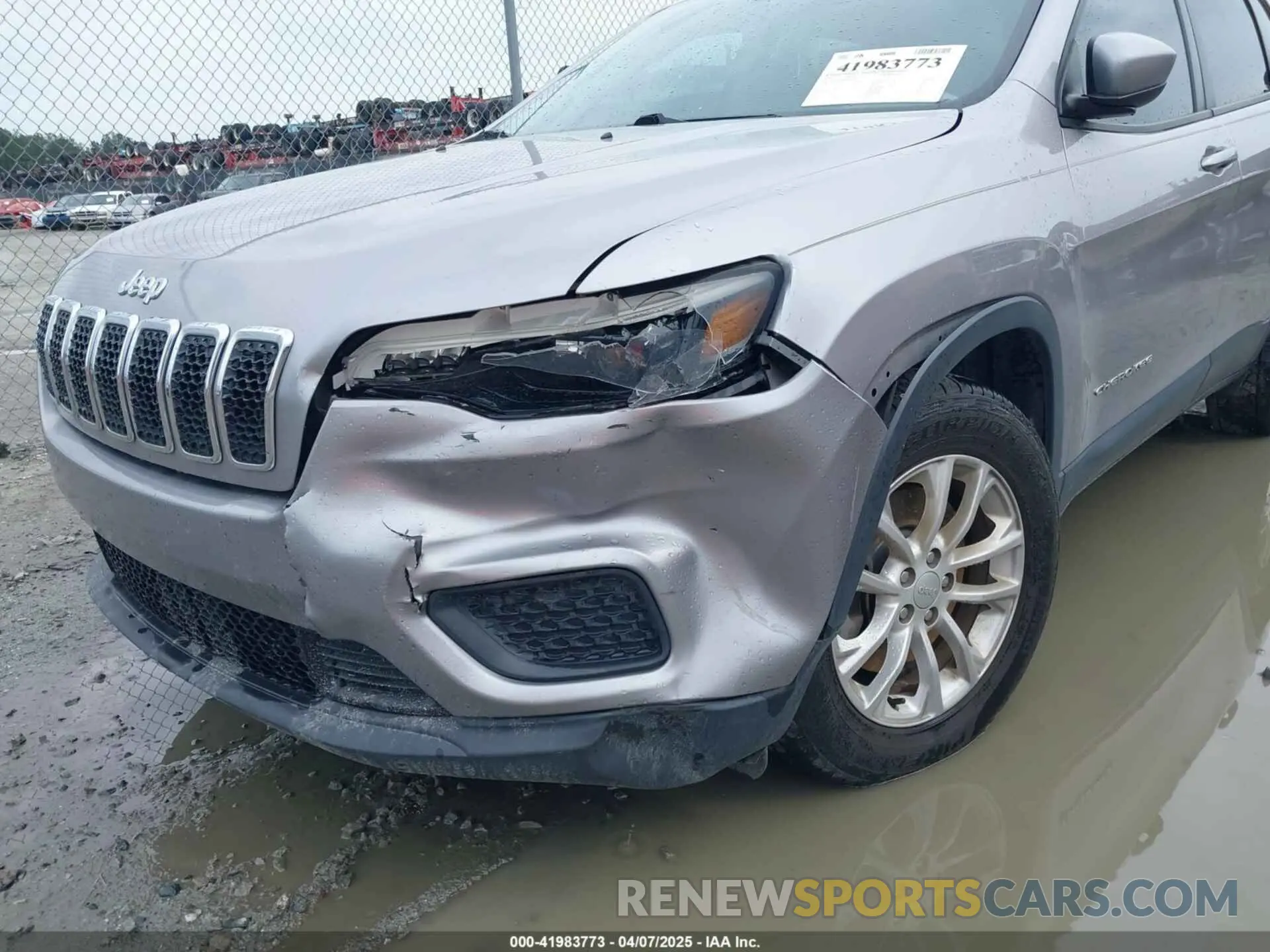 6 fotografías del automóvil dañado 1C4PJLCB6LD582449 JEEP CHEROKEE 2020