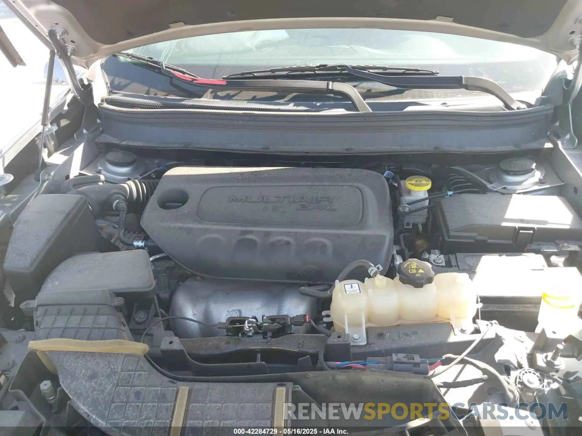10 fotografías del automóvil dañado 1C4PJLCB7LD542428 JEEP CHEROKEE 2020