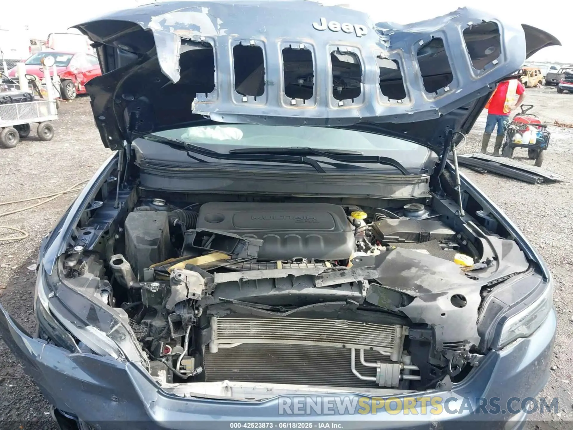 10 fotografías del automóvil dañado 1C4PJLCB7LD631903 JEEP CHEROKEE 2020