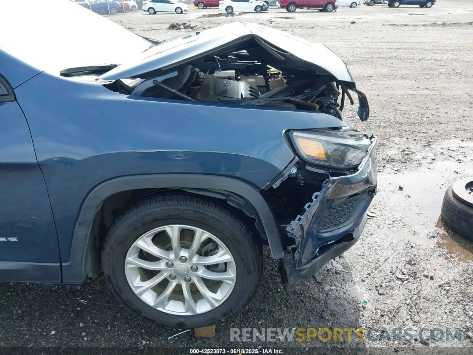 18 fotografías del automóvil dañado 1C4PJLCB7LD631903 JEEP CHEROKEE 2020