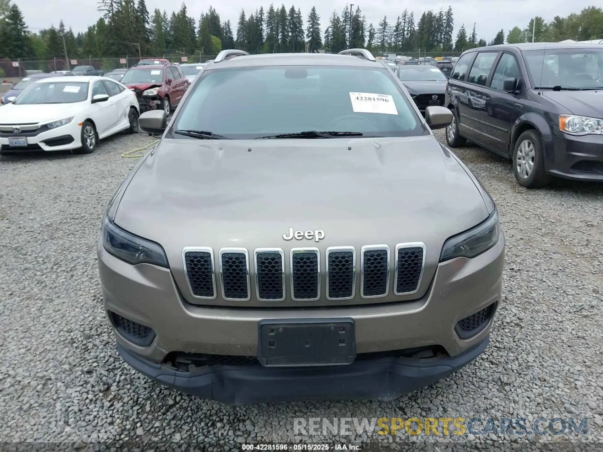 12 fotografías del automóvil dañado 1C4PJLCB8LD606699 JEEP CHEROKEE 2020