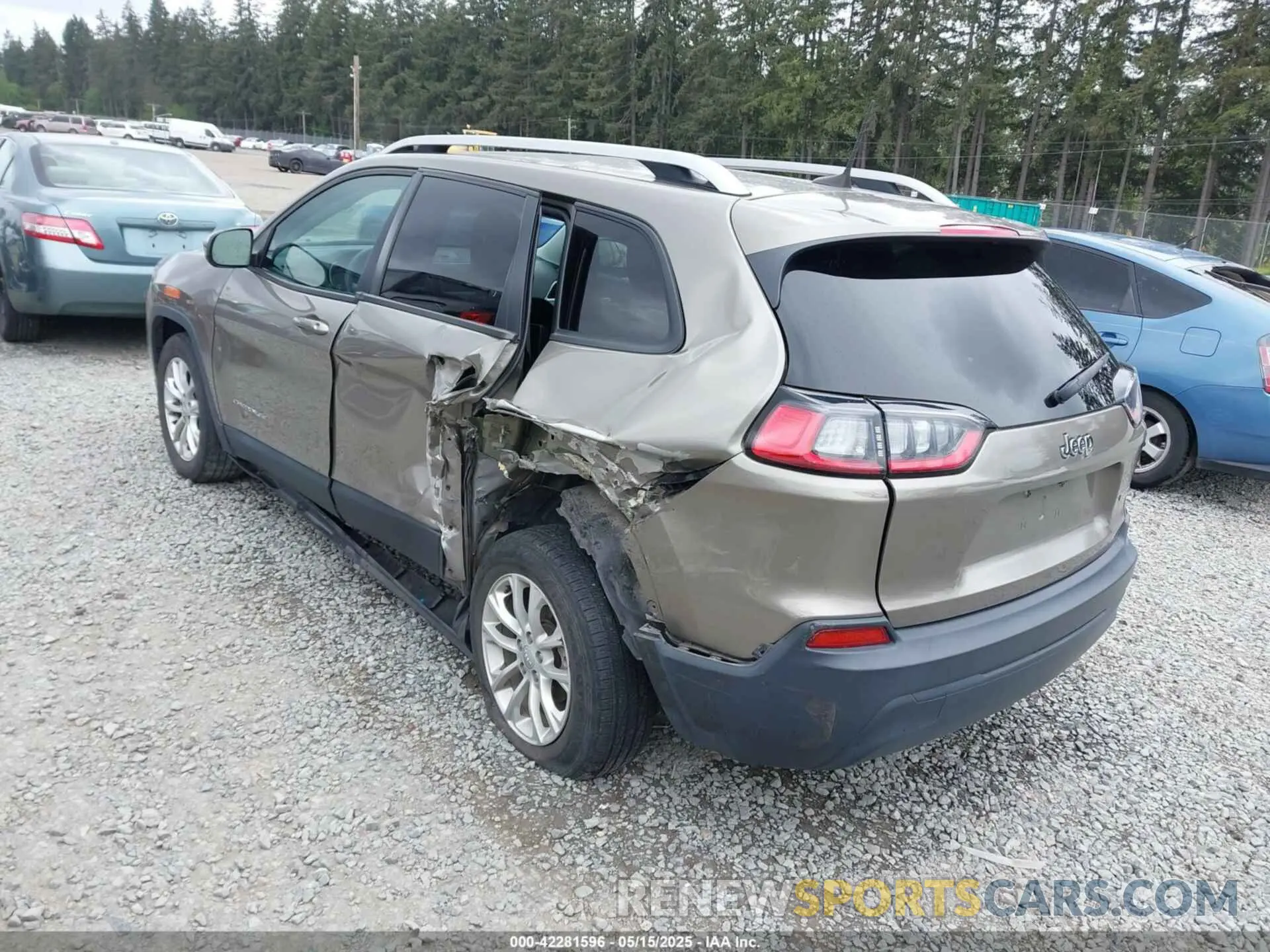 3 fotografías del automóvil dañado 1C4PJLCB8LD606699 JEEP CHEROKEE 2020
