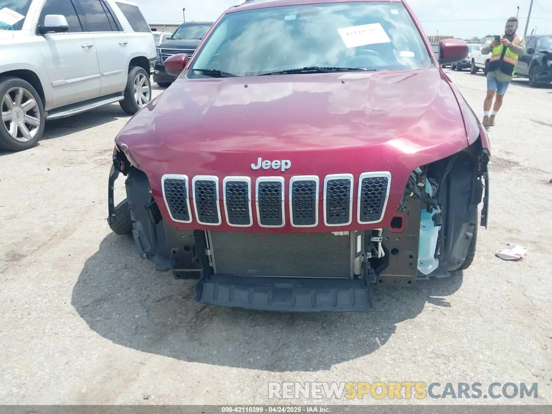 17 fotografías del automóvil dañado 1C4PJLCBXLD506409 JEEP CHEROKEE 2020