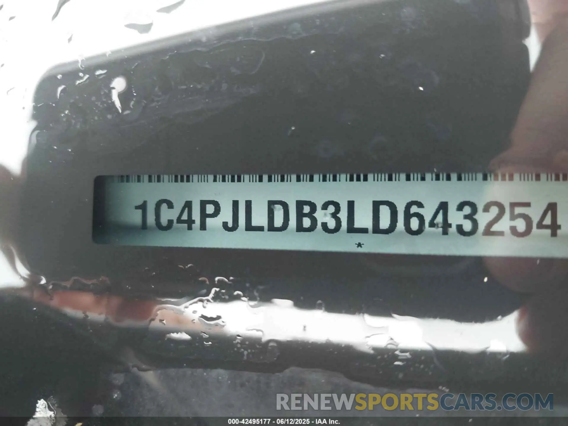 9 fotografías del automóvil dañado 1C4PJLDB3LD643254 JEEP CHEROKEE 2020
