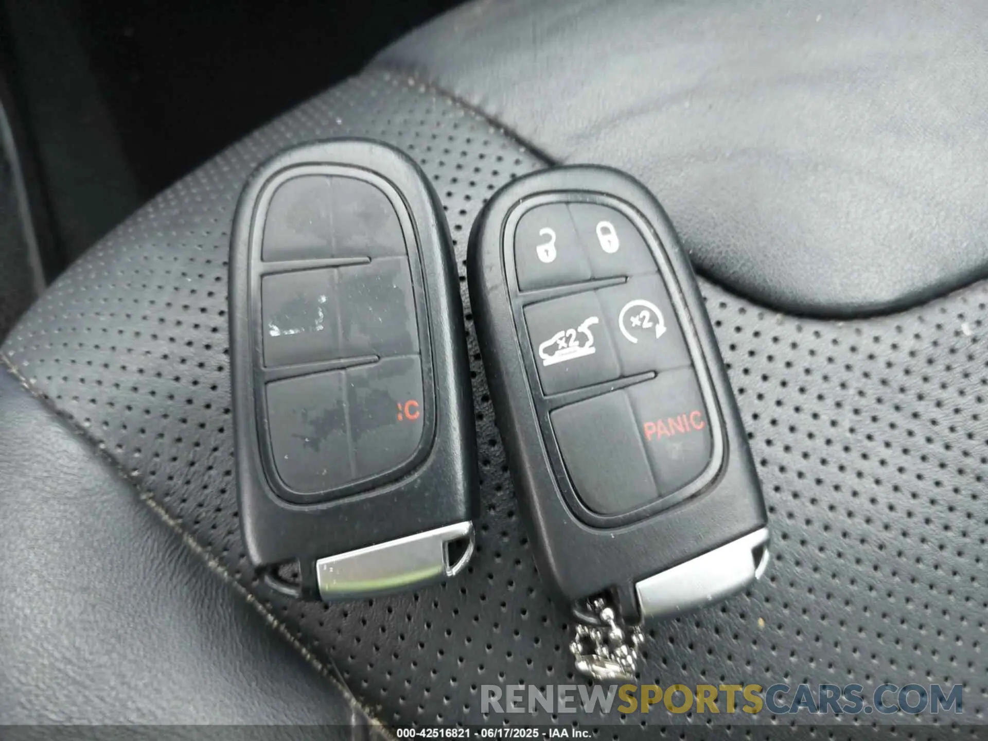 11 fotografías del automóvil dañado 1C4PJLDB8LD653312 JEEP CHEROKEE 2020