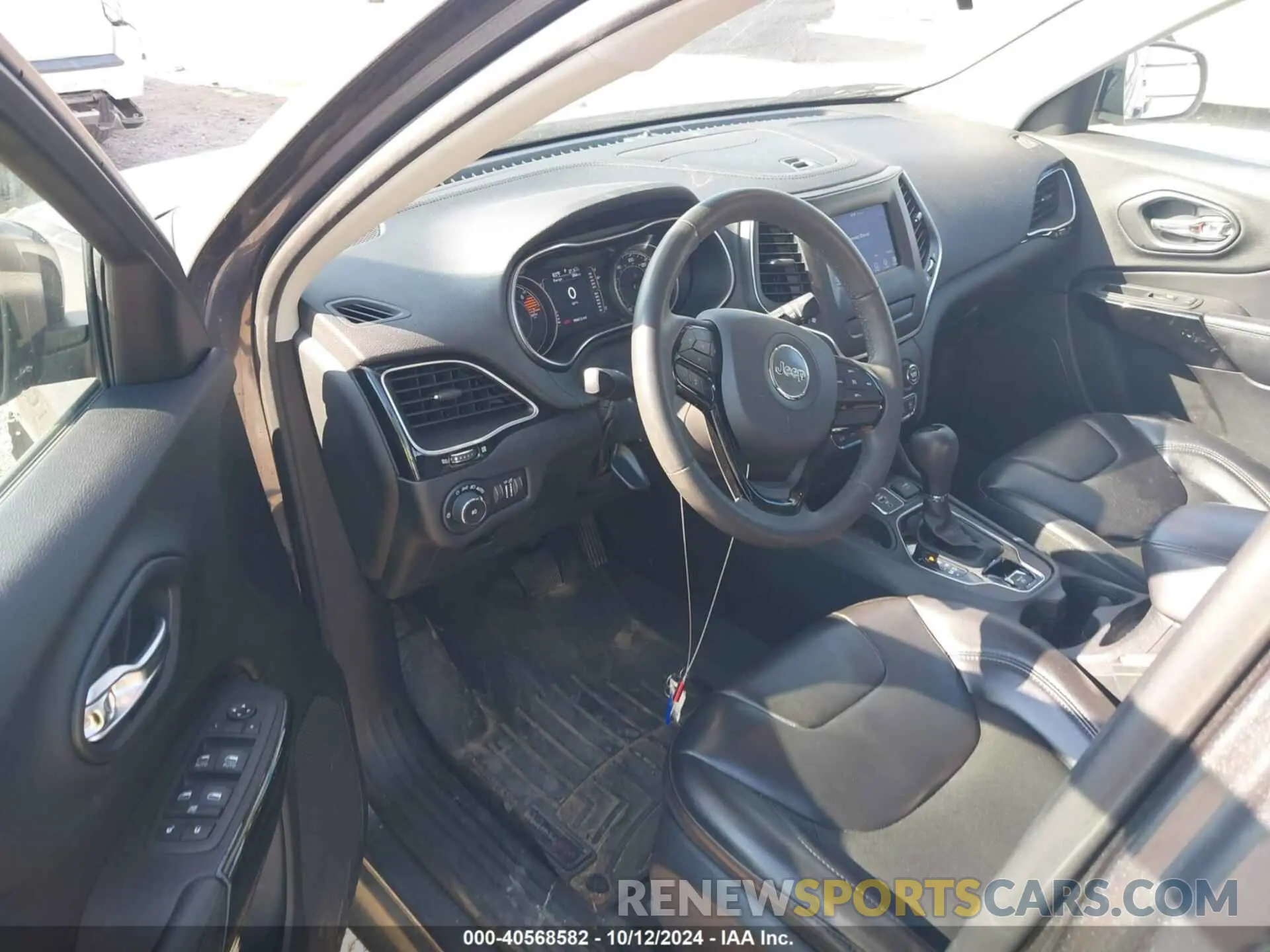 19 fotografías del automóvil dañado 1C4PJLLB0LD581586 JEEP CHEROKEE 2020