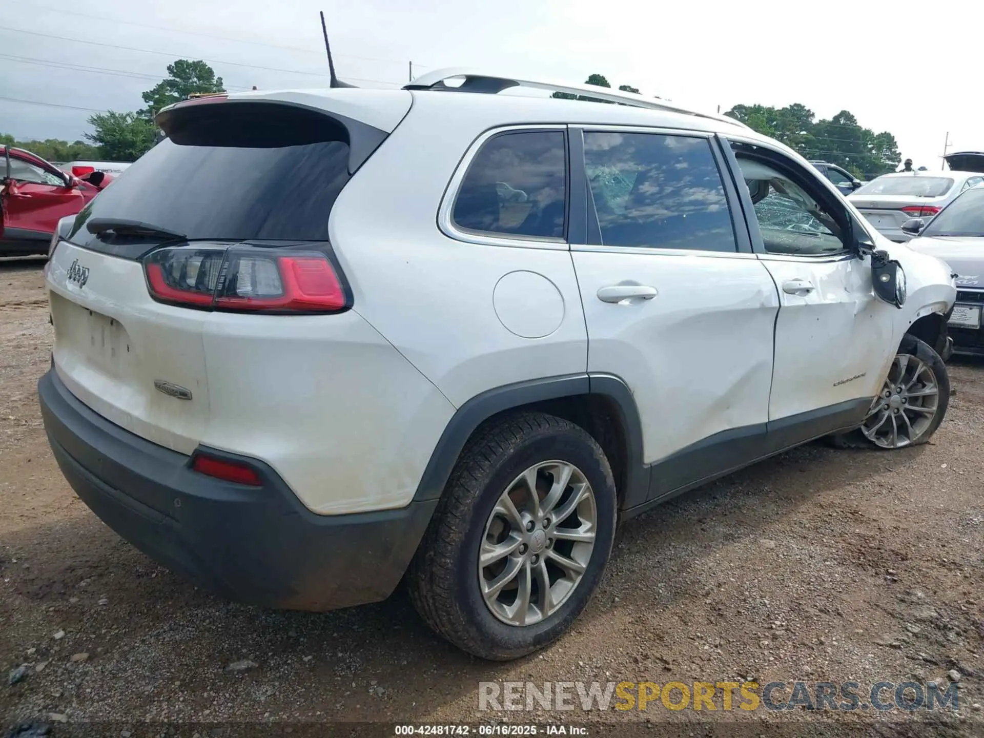 4 fotografías del automóvil dañado 1C4PJLLB7LD605575 JEEP CHEROKEE 2020