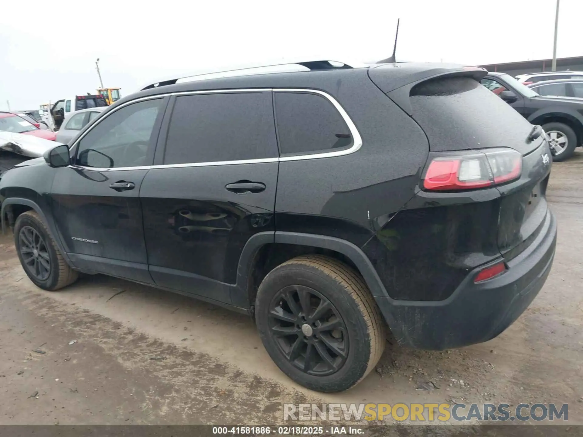 15 fotografías del automóvil dañado 1C4PJLLB7LD637670 JEEP CHEROKEE 2020