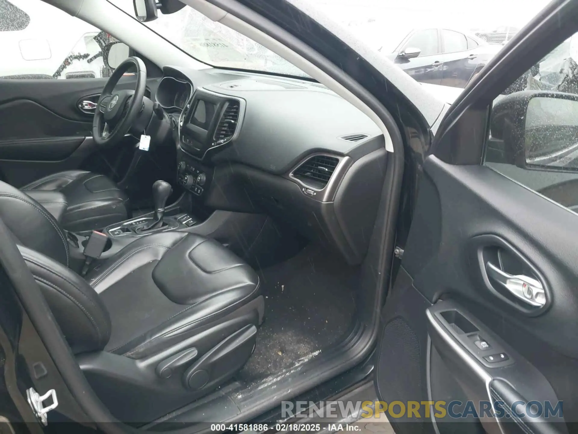 5 fotografías del automóvil dañado 1C4PJLLB7LD637670 JEEP CHEROKEE 2020