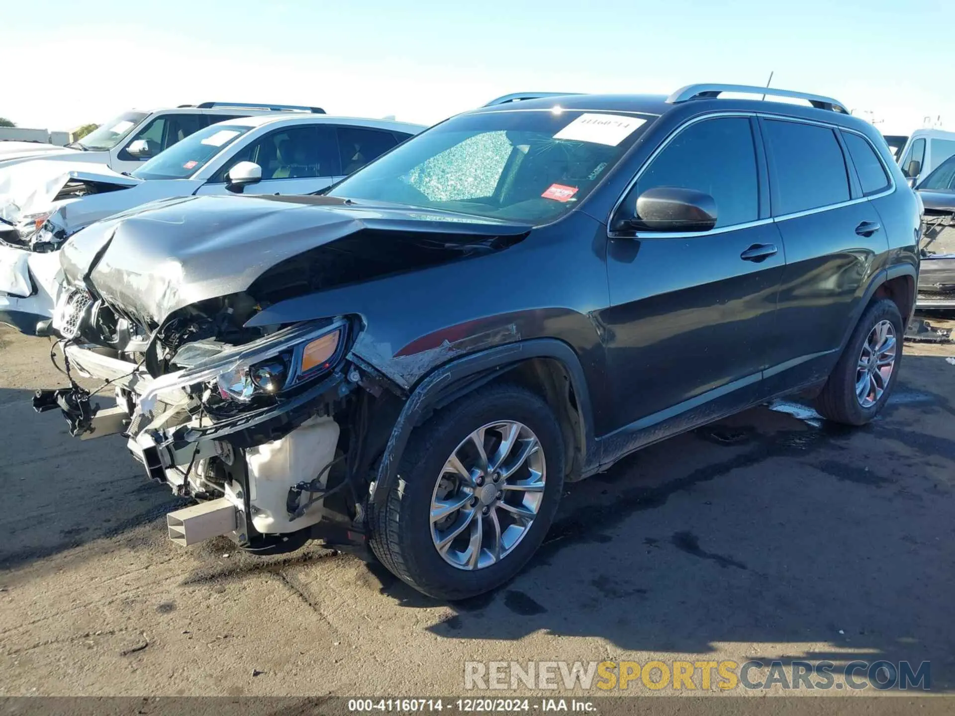 2 fotografías del automóvil dañado 1C4PJLLB8LD535701 JEEP CHEROKEE 2020