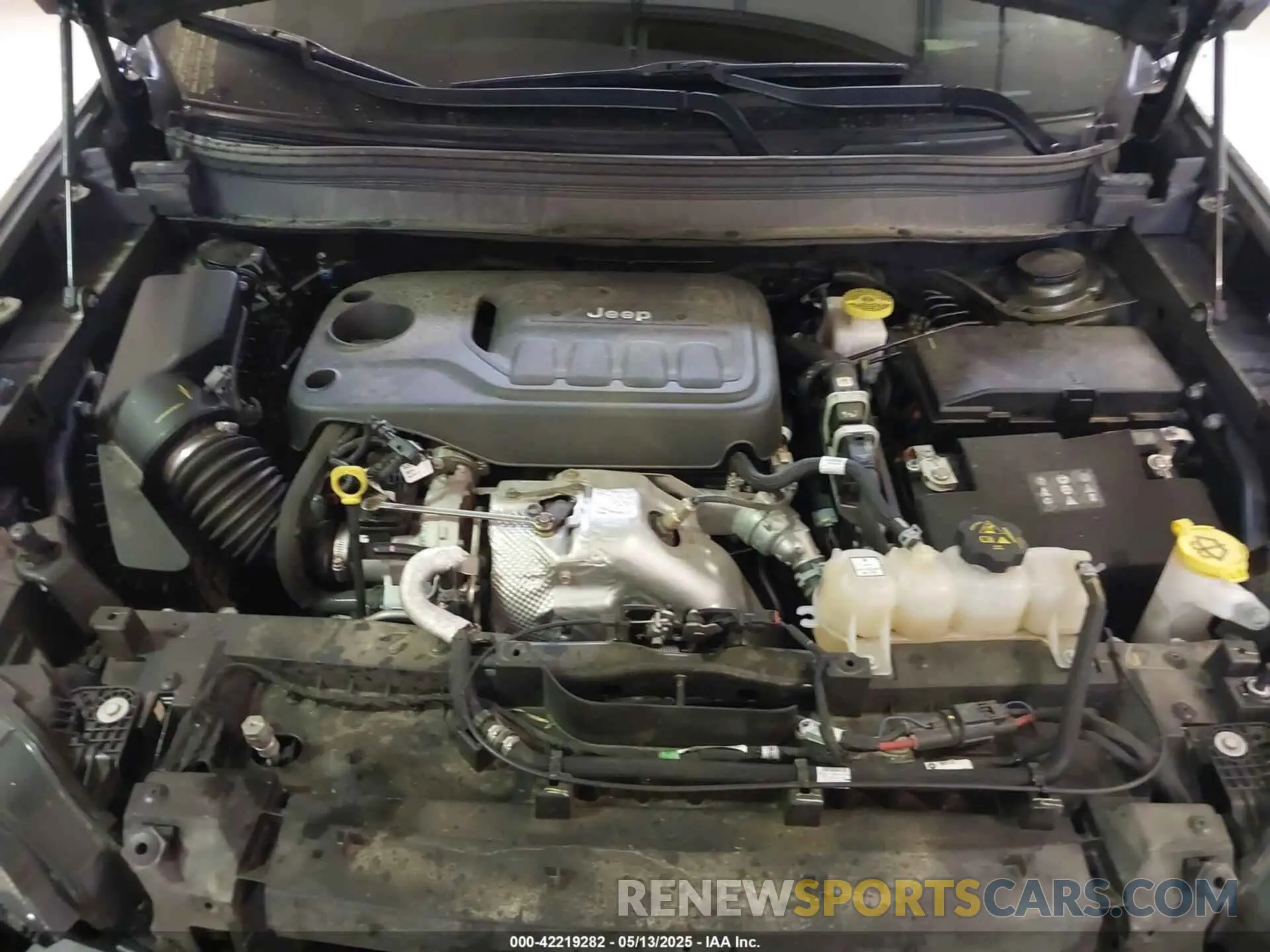 10 fotografías del automóvil dañado 1C4PJMBN2LD538076 JEEP CHEROKEE 2020