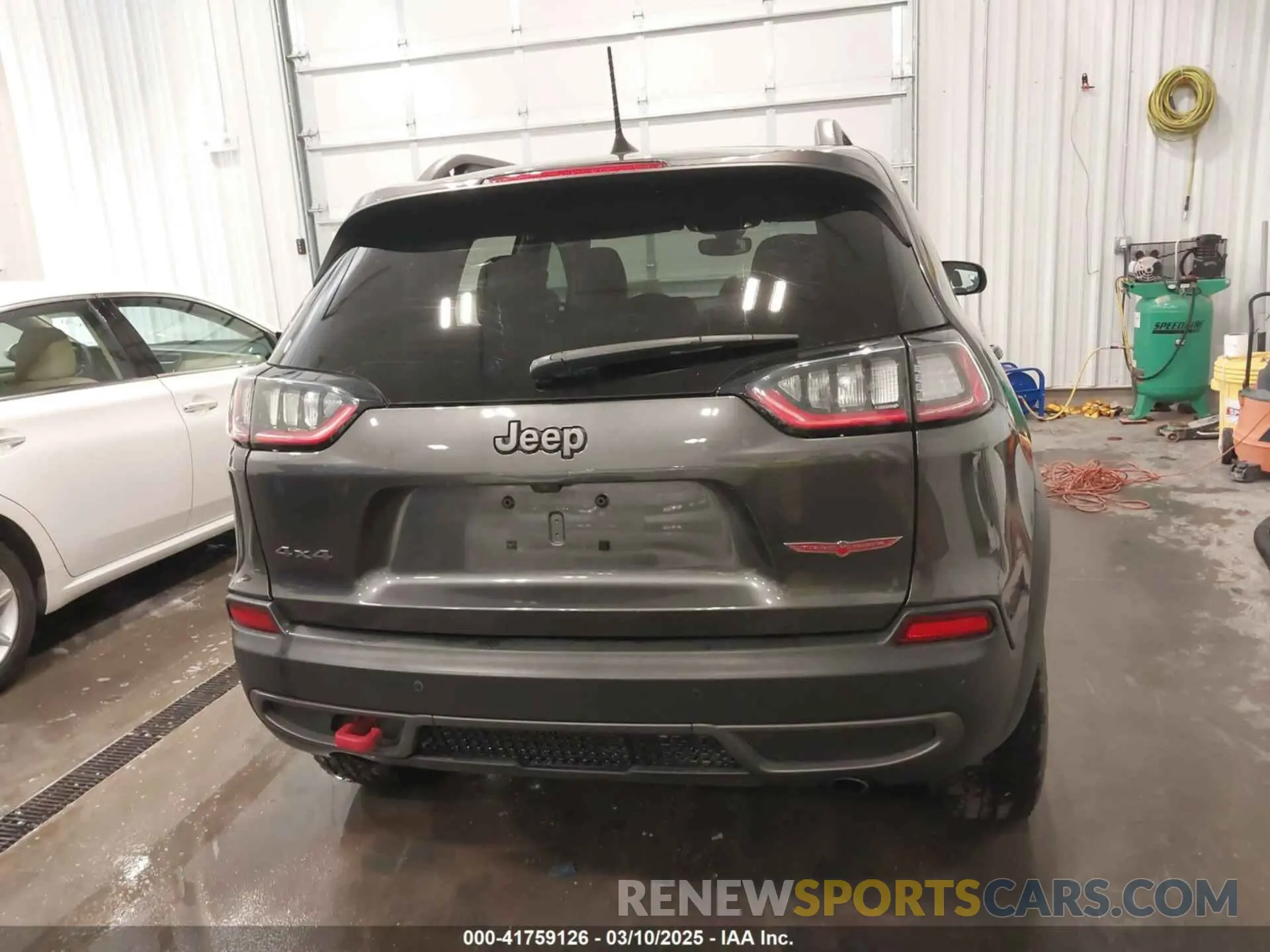17 fotografías del automóvil dañado 1C4PJMBX5LD527462 JEEP CHEROKEE 2020