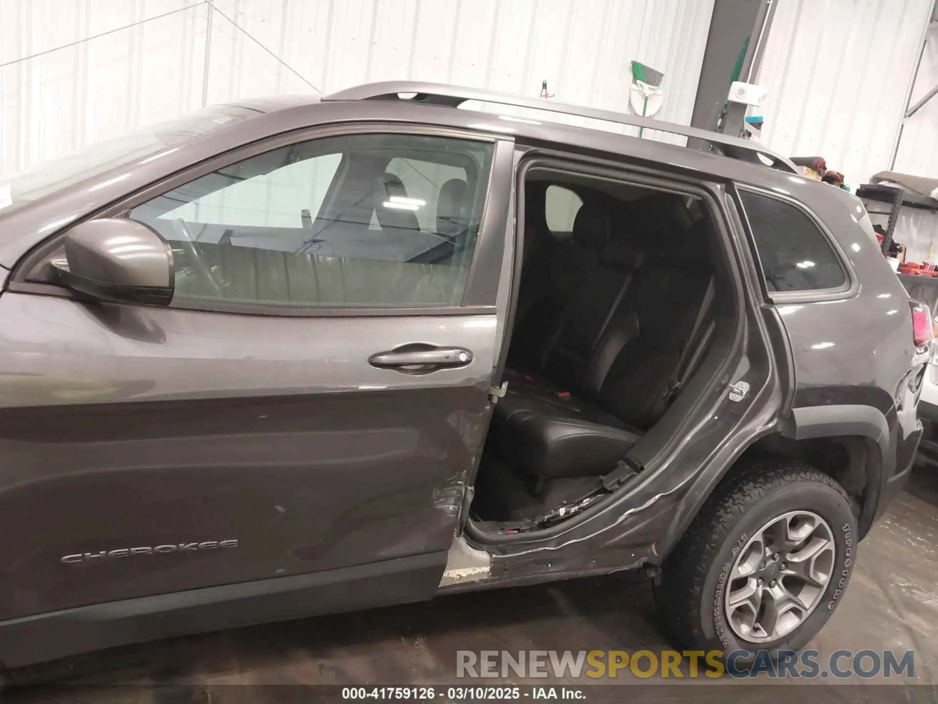 6 fotografías del automóvil dañado 1C4PJMBX5LD527462 JEEP CHEROKEE 2020