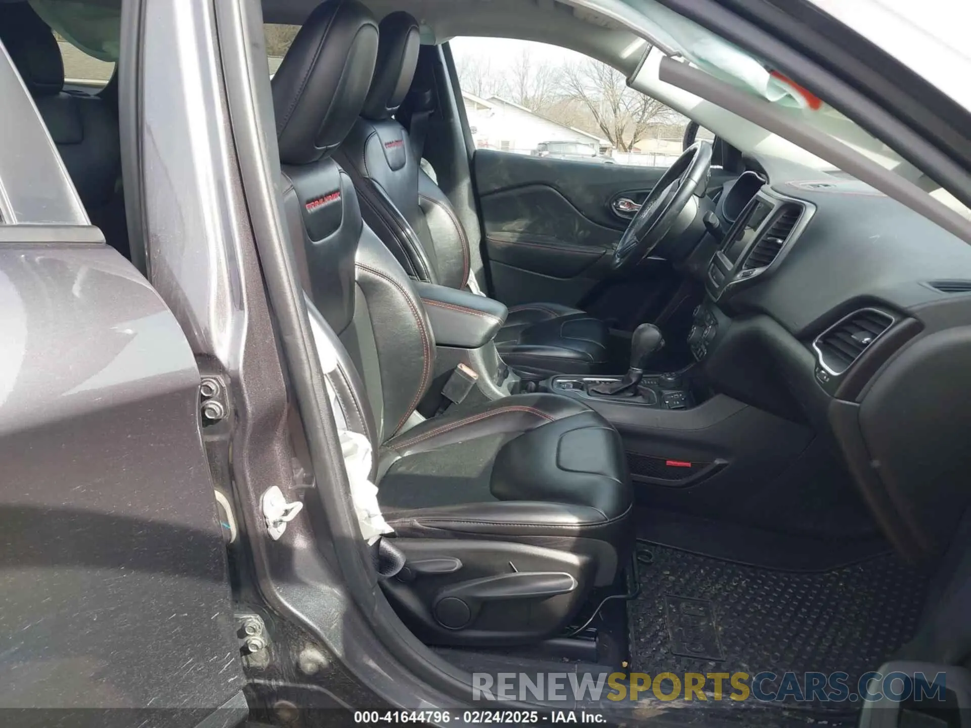 5 fotografías del automóvil dañado 1C4PJMBX5LD637184 JEEP CHEROKEE 2020