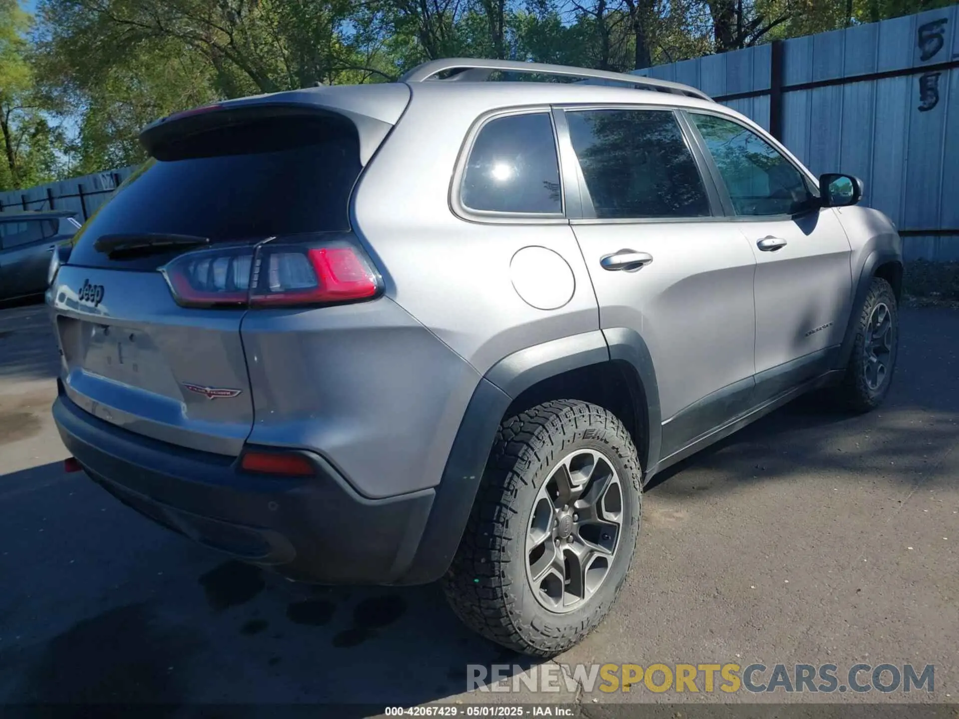 4 fotografías del automóvil dañado 1C4PJMBX6LD500948 JEEP CHEROKEE 2020