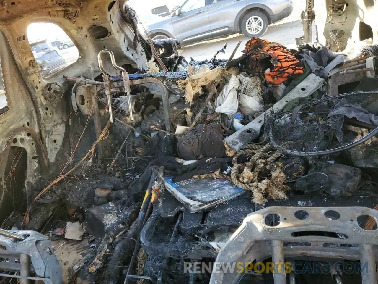 10 fotografías del automóvil dañado 1C4PJMBX6LD621799 JEEP CHEROKEE 2020