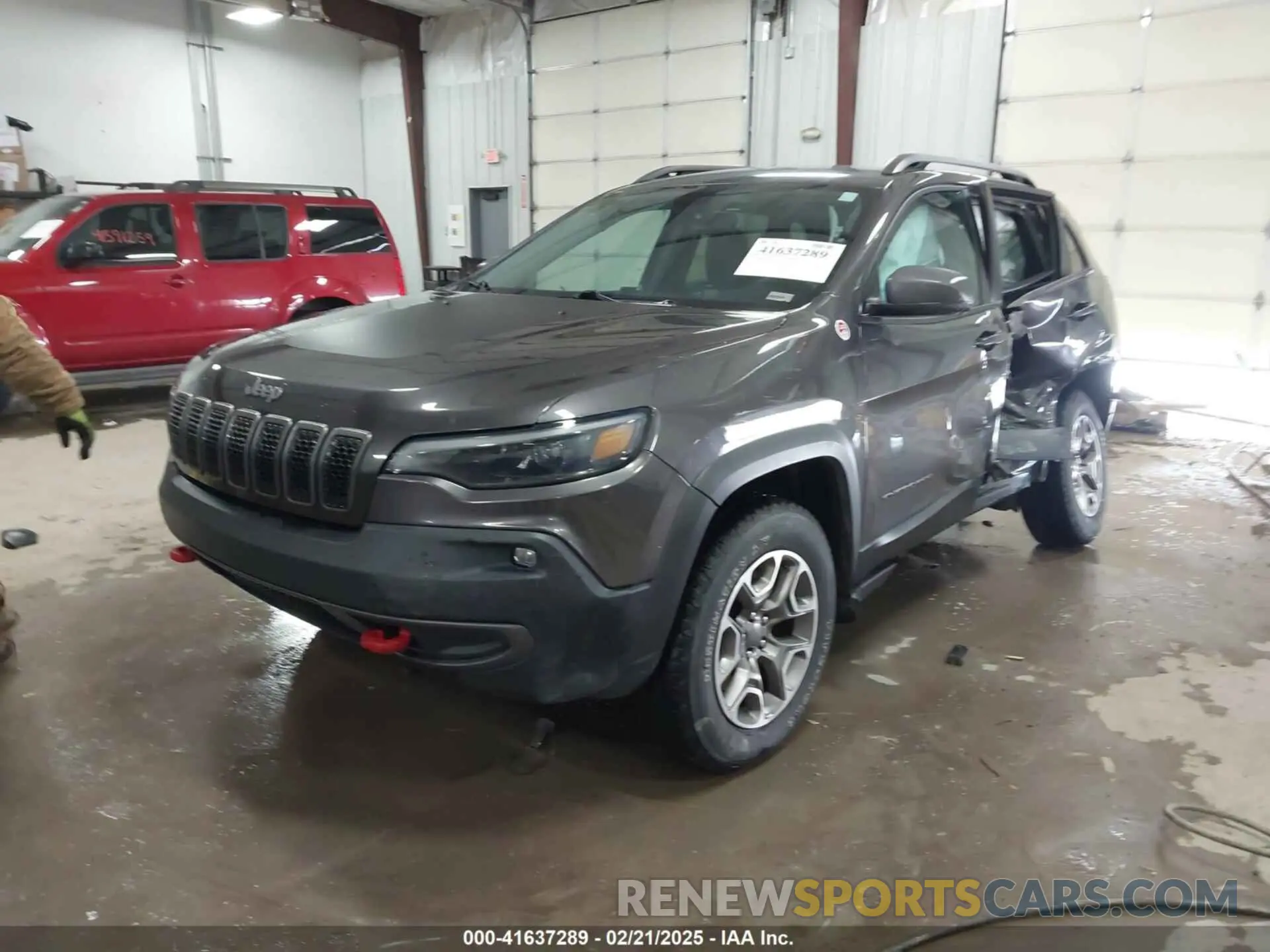 2 fotografías del automóvil dañado 1C4PJMBX6LD651692 JEEP CHEROKEE 2020