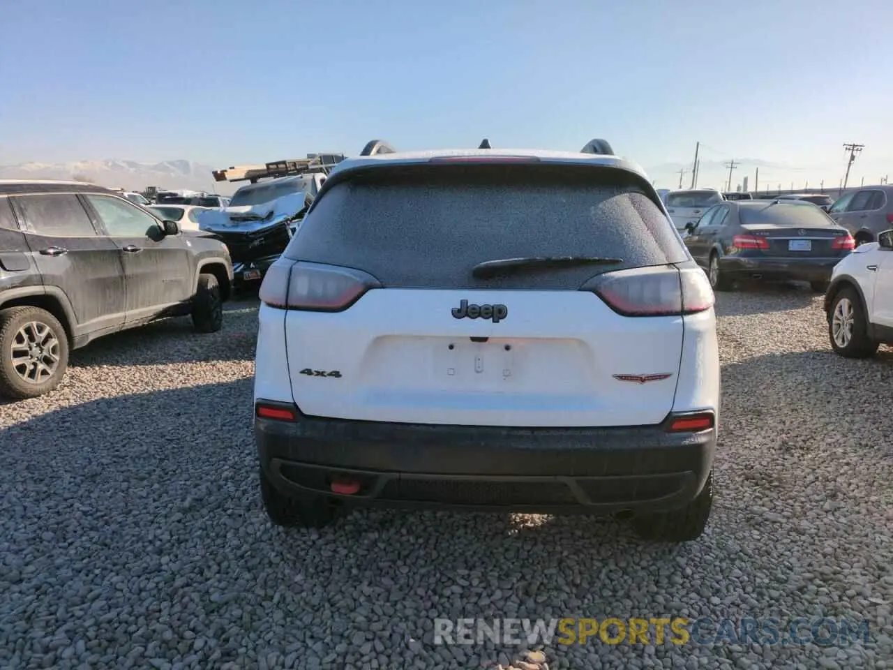 6 fotografías del automóvil dañado 1C4PJMBX9LD570492 JEEP CHEROKEE 2020