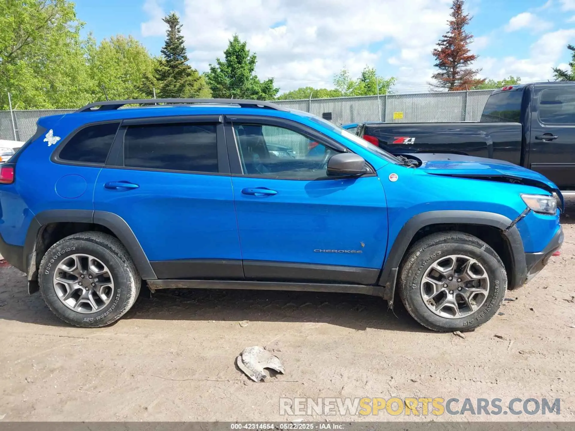 13 fotografías del automóvil dañado 1C4PJMBXXLD636547 JEEP CHEROKEE 2020