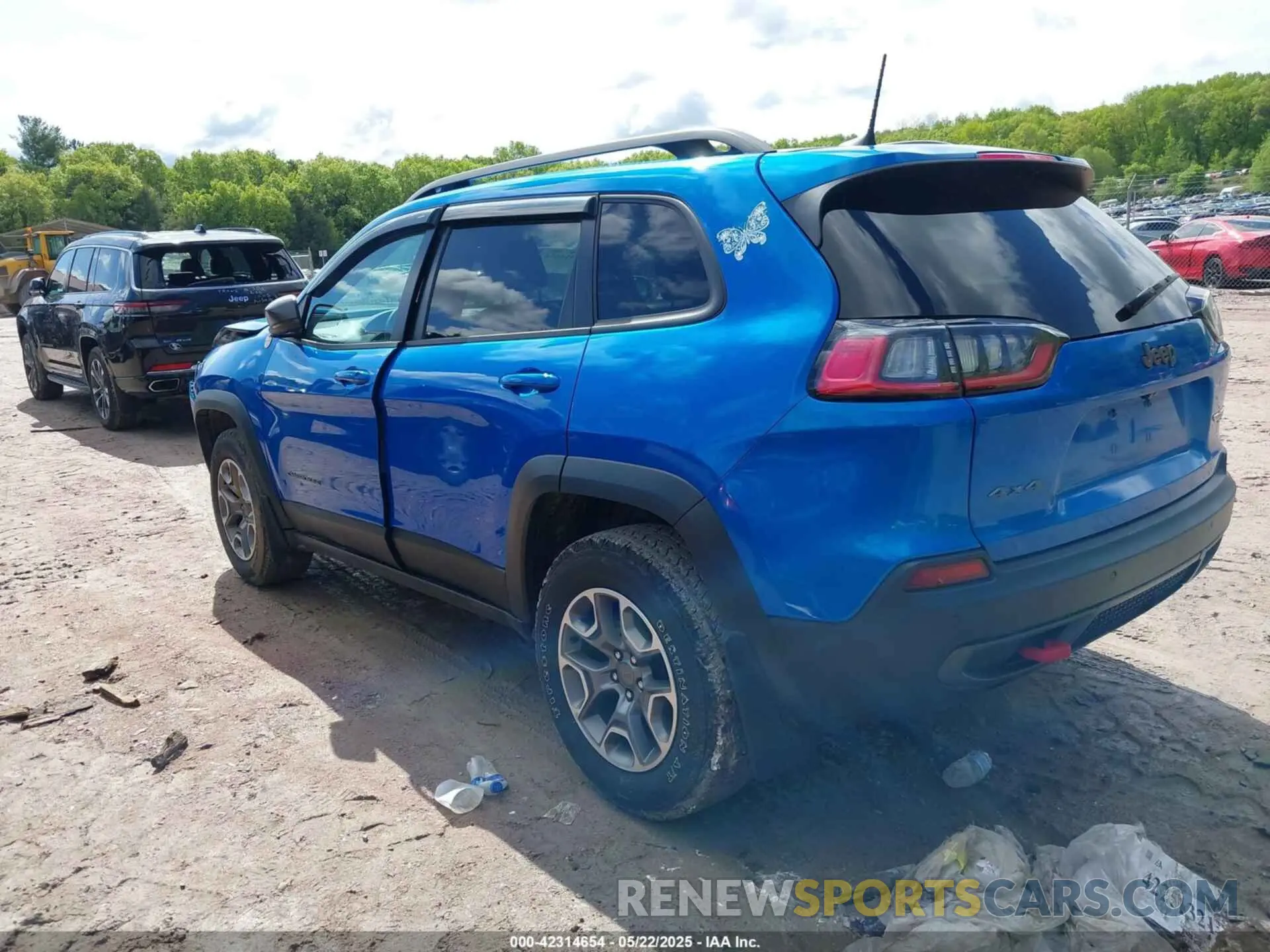 3 fotografías del automóvil dañado 1C4PJMBXXLD636547 JEEP CHEROKEE 2020