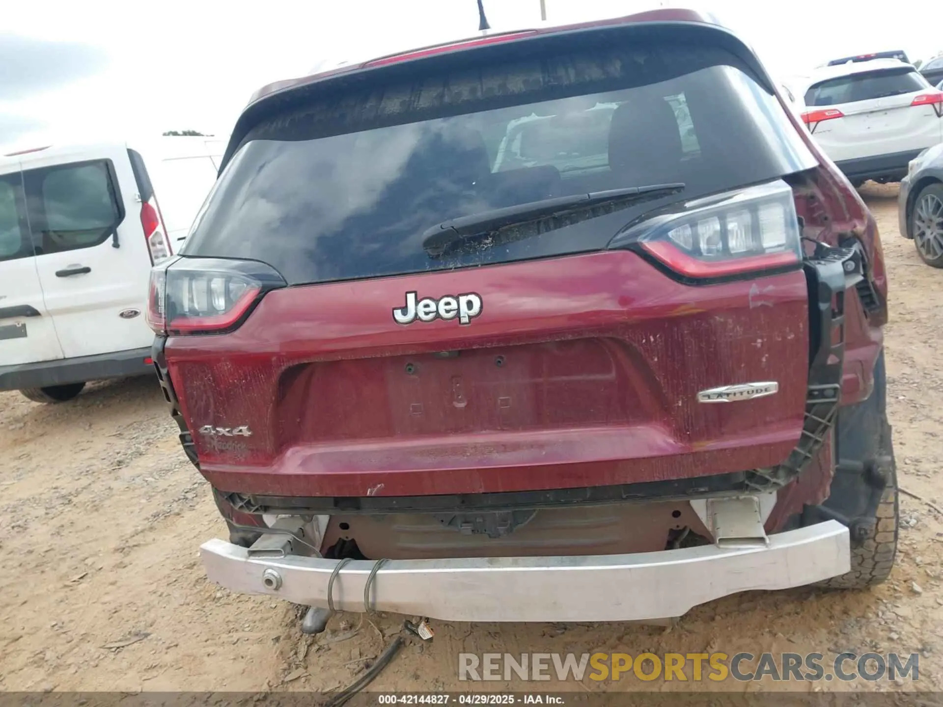 16 fotografías del automóvil dañado 1C4PJMCB7LD575600 JEEP CHEROKEE 2020
