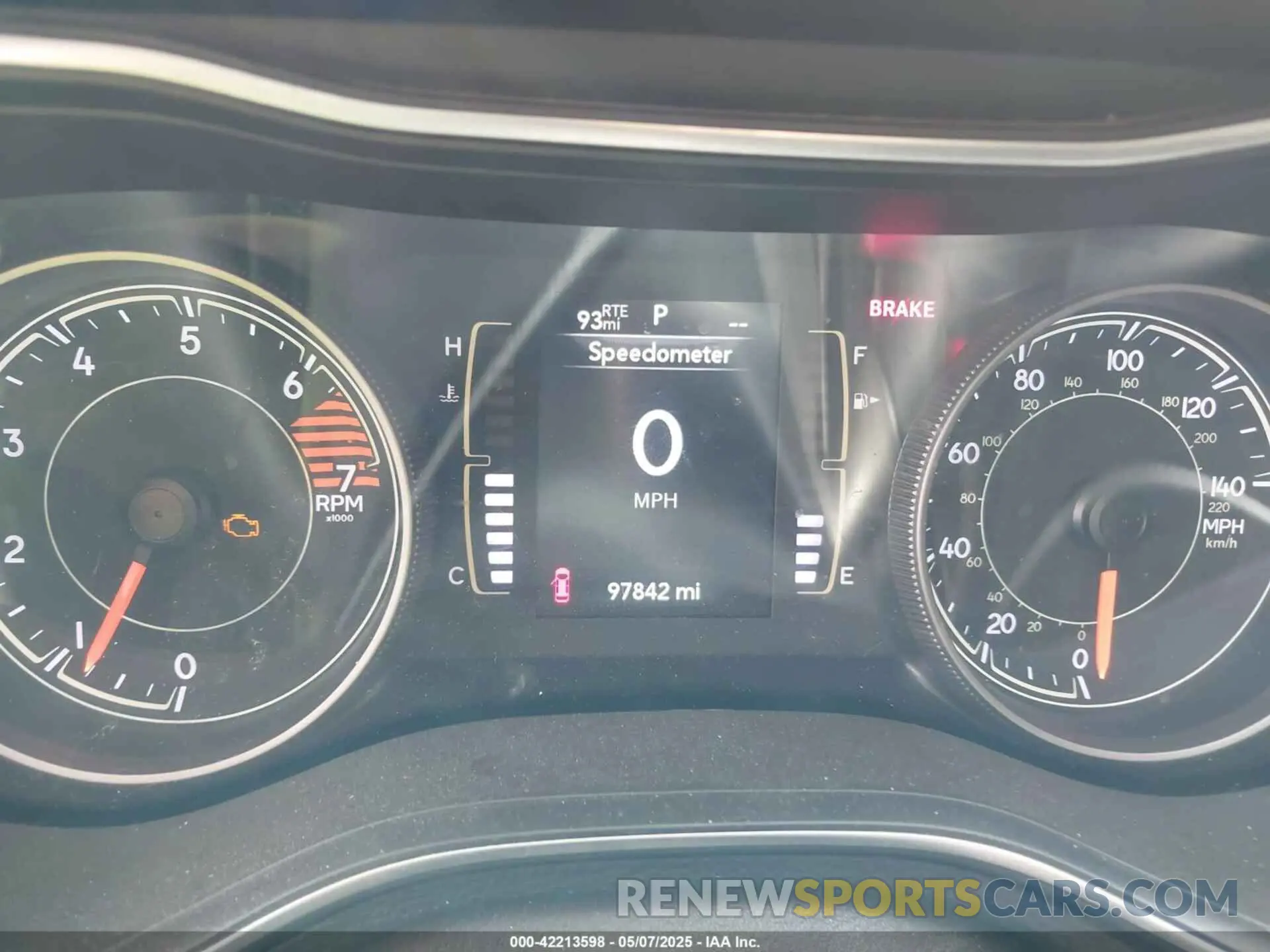 15 fotografías del automóvil dañado 1C4PJMCB8LD520203 JEEP CHEROKEE 2020