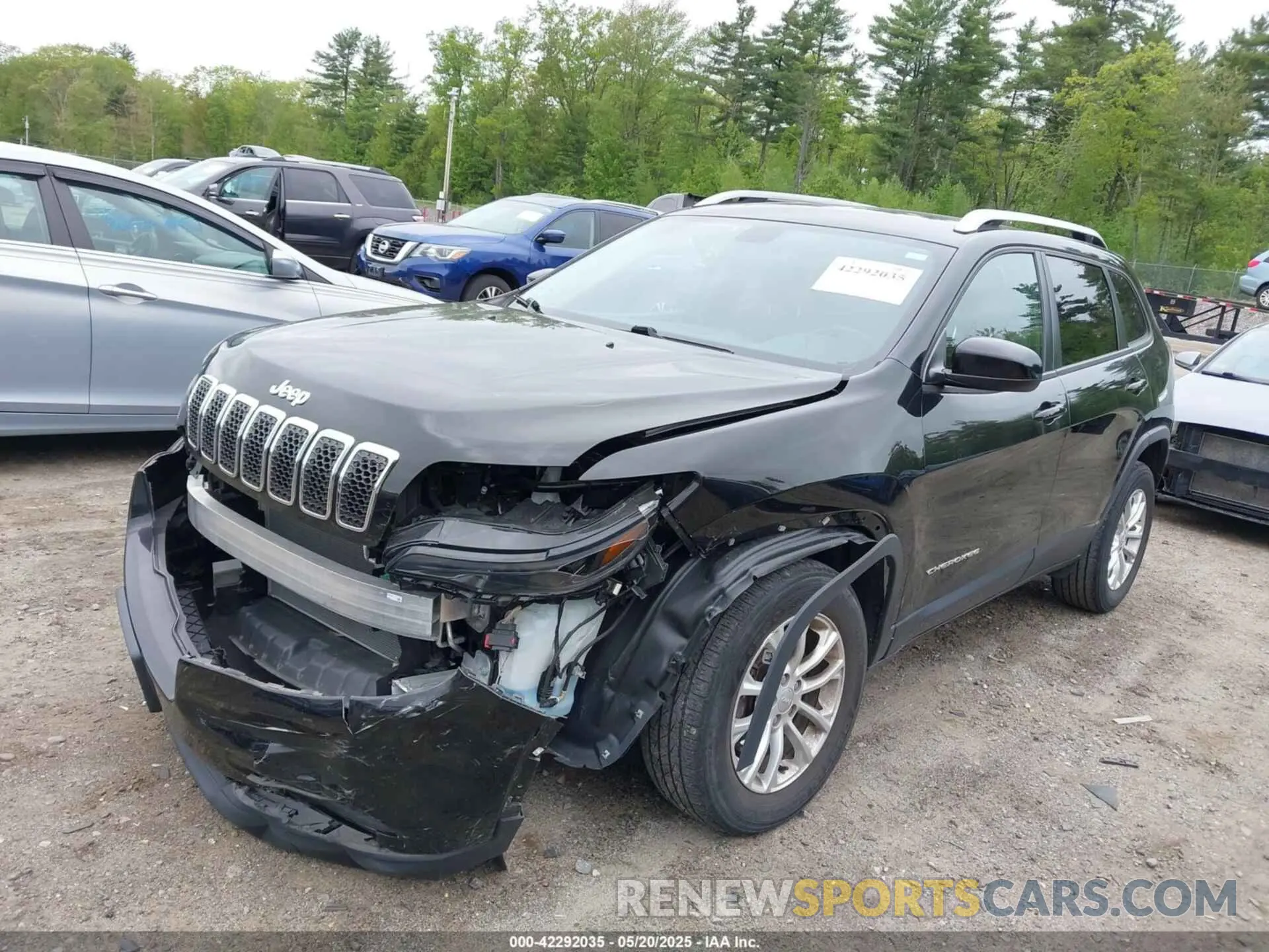 2 fotografías del automóvil dañado 1C4PJMCB8LD607440 JEEP CHEROKEE 2020