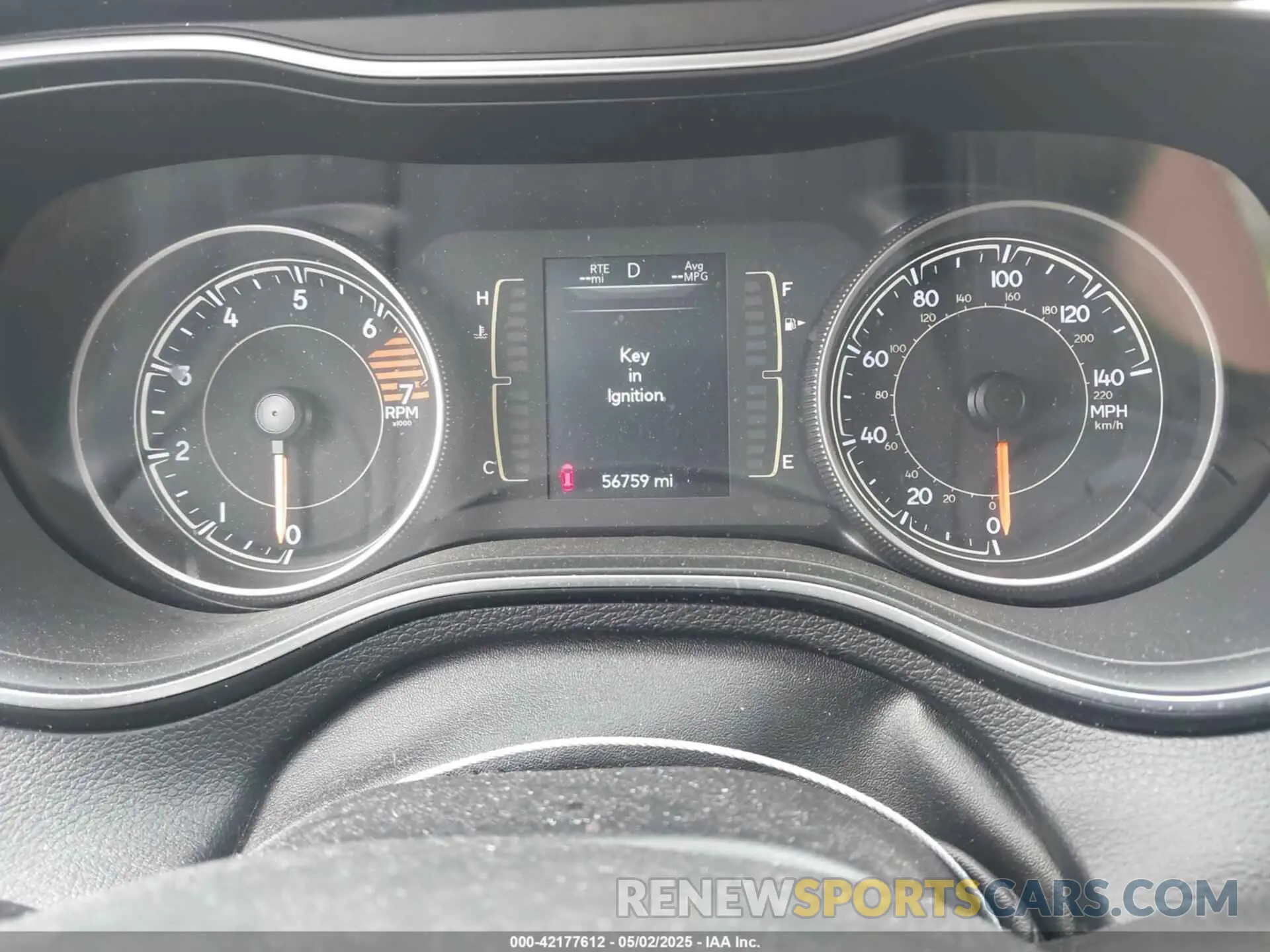 7 fotografías del automóvil dañado 1C4PJMCB9LD546714 JEEP CHEROKEE 2020