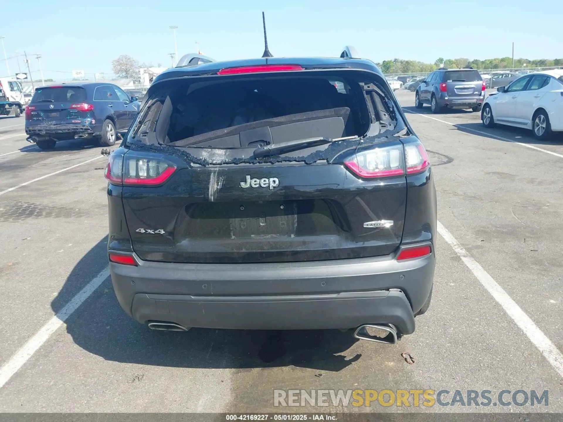 16 fotografías del automóvil dañado 1C4PJMCX4LD565781 JEEP CHEROKEE 2020