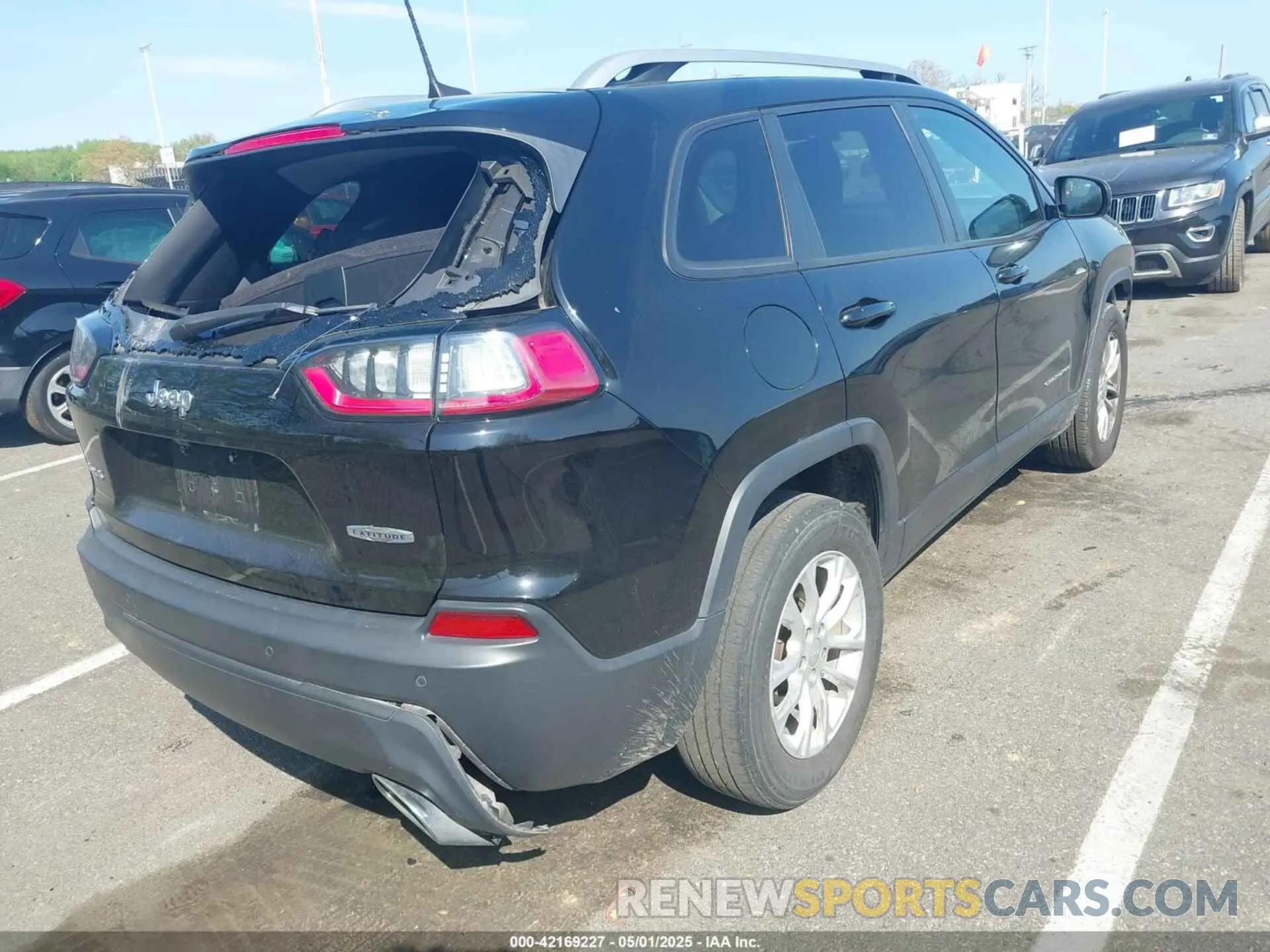 4 fotografías del automóvil dañado 1C4PJMCX4LD565781 JEEP CHEROKEE 2020