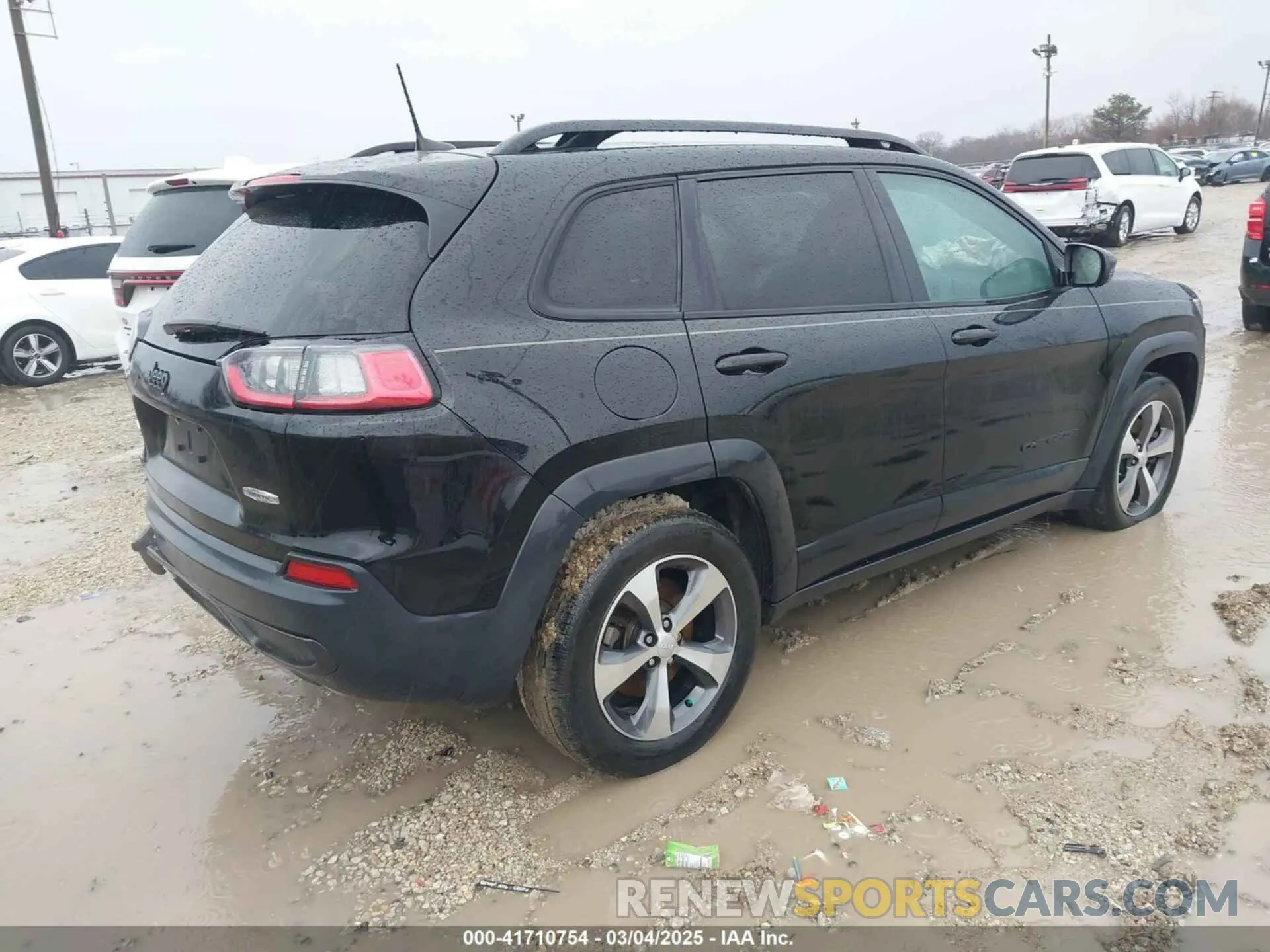 4 fotografías del automóvil dañado 1C4PJMCX9LD584410 JEEP CHEROKEE 2020