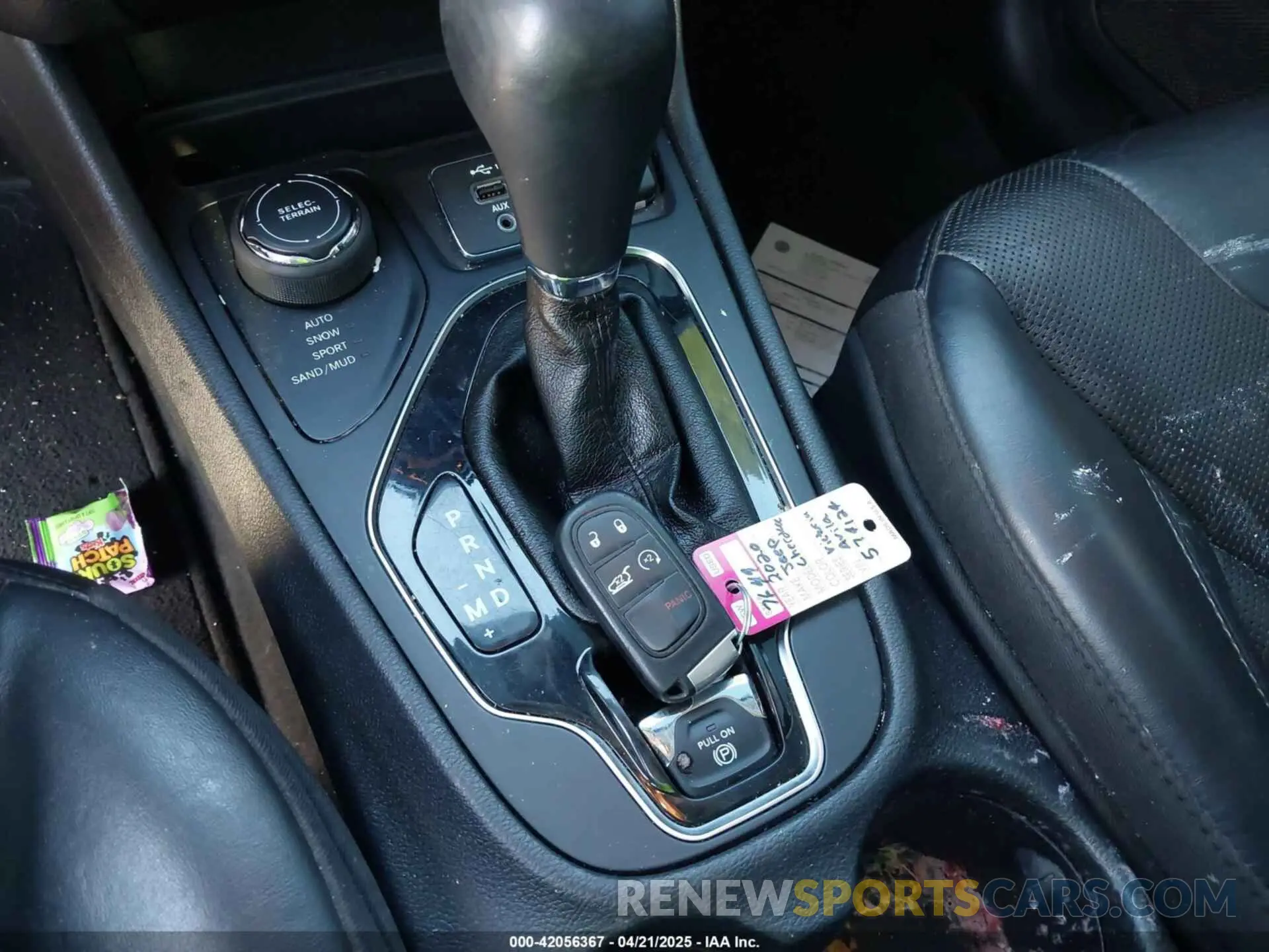11 fotografías del automóvil dañado 1C4PJMDX4LD574124 JEEP CHEROKEE 2020