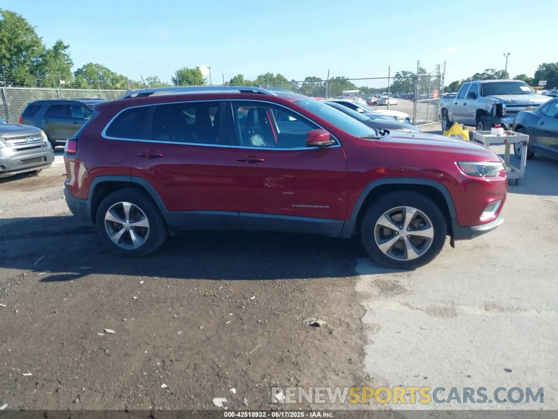 13 fotografías del automóvil dañado 1C4PJMDX5LD567098 JEEP CHEROKEE 2020