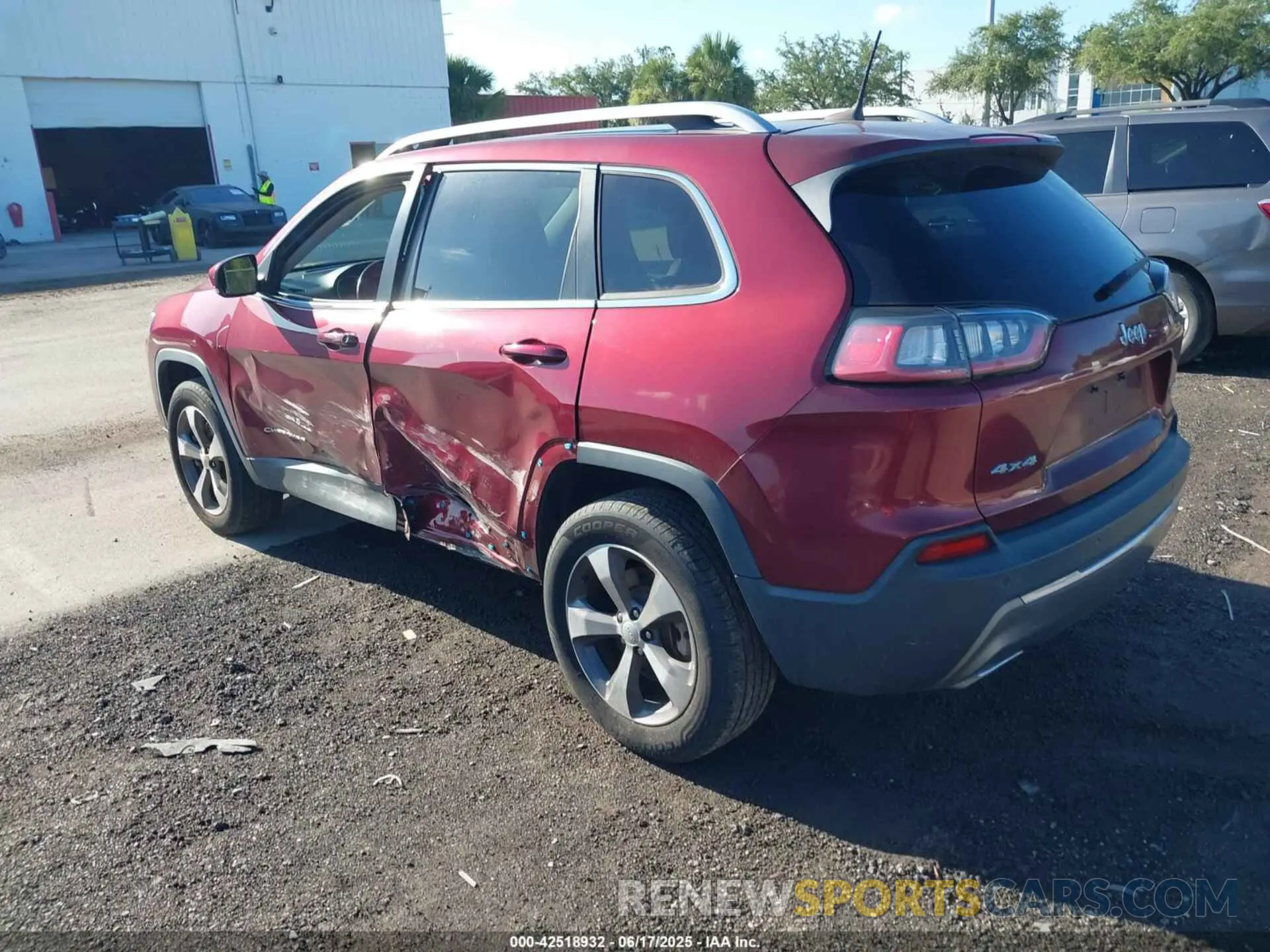 3 fotografías del automóvil dañado 1C4PJMDX5LD567098 JEEP CHEROKEE 2020