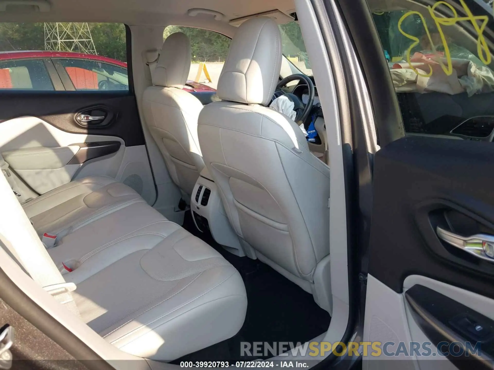 8 fotografías del automóvil dañado 1C4PJMDX8LD527369 JEEP CHEROKEE 2020