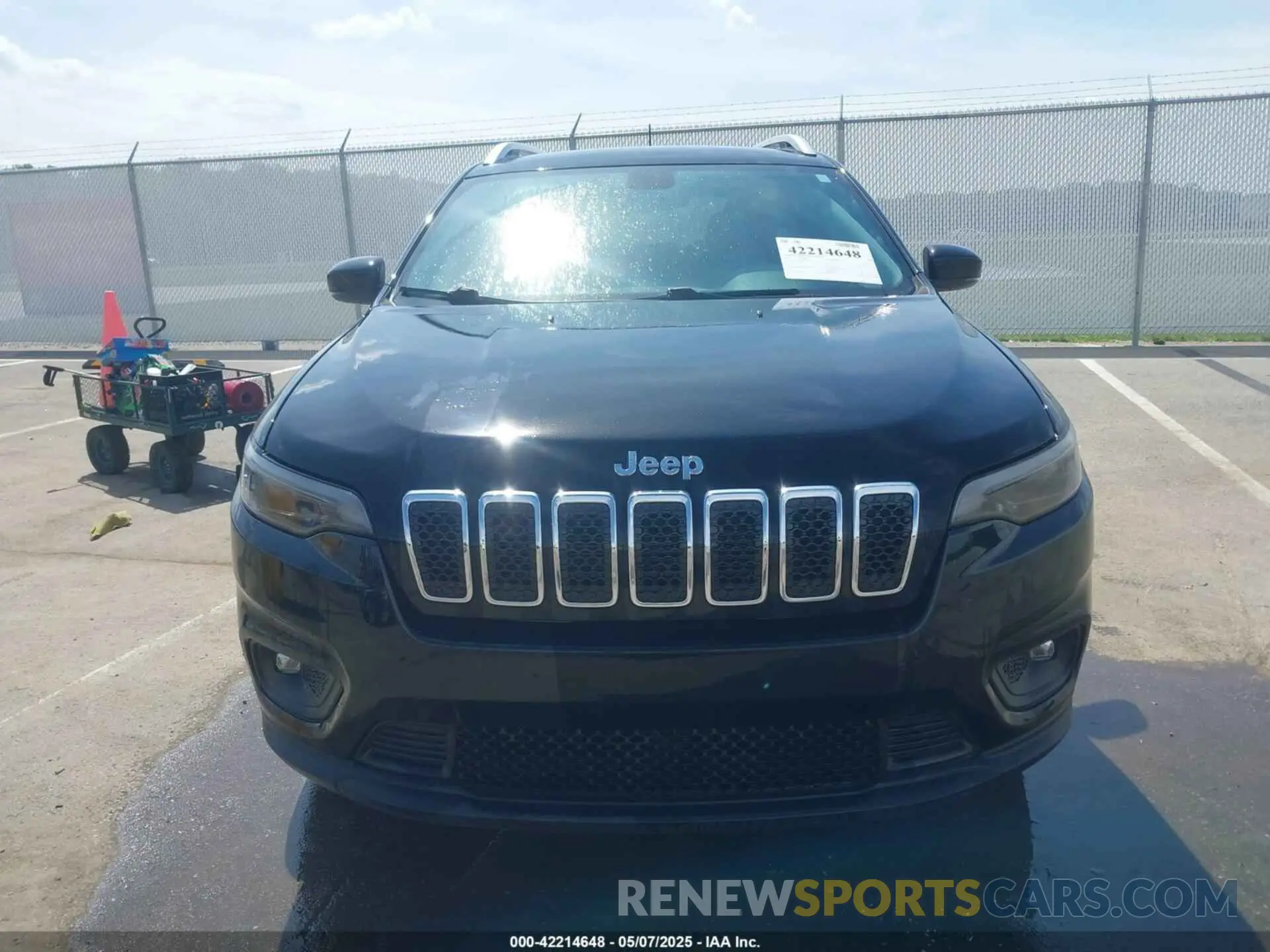 12 fotografías del automóvil dañado 1C4PJMLB0LD555687 JEEP CHEROKEE 2020